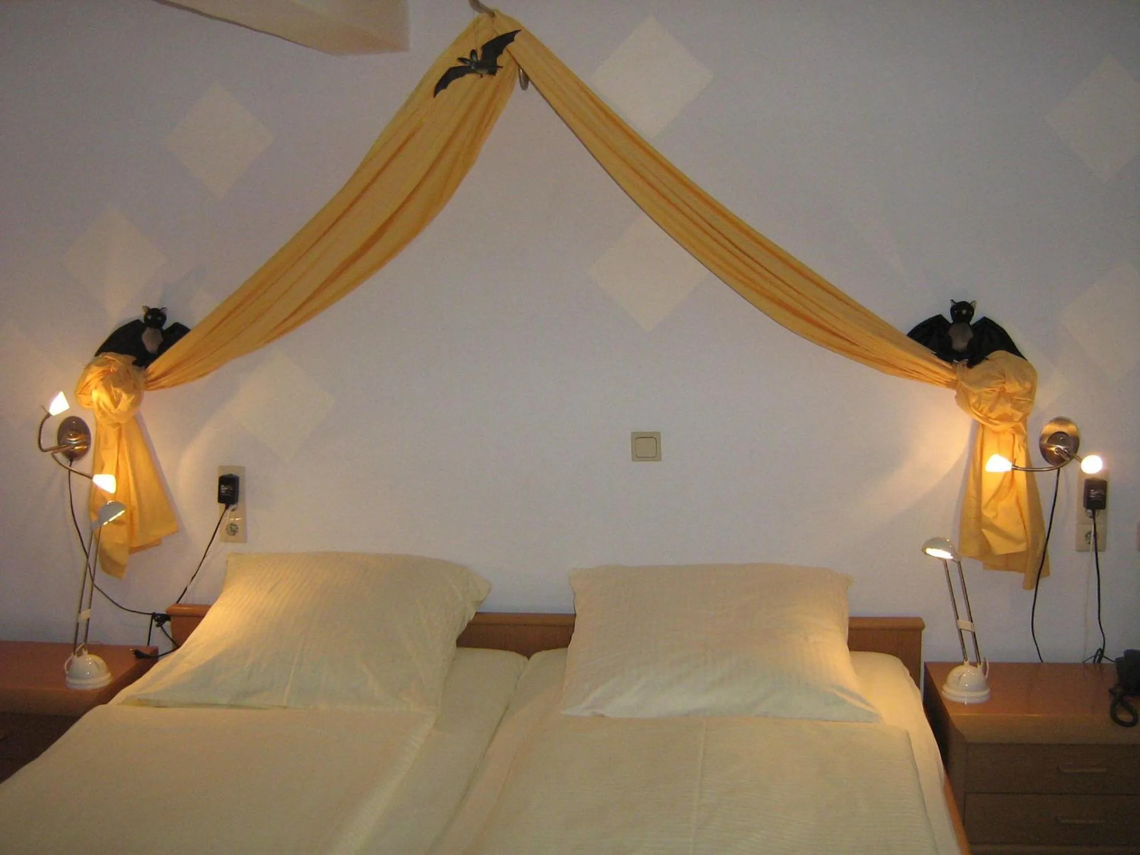 Bed in Gasthaus Laubacher Wald
