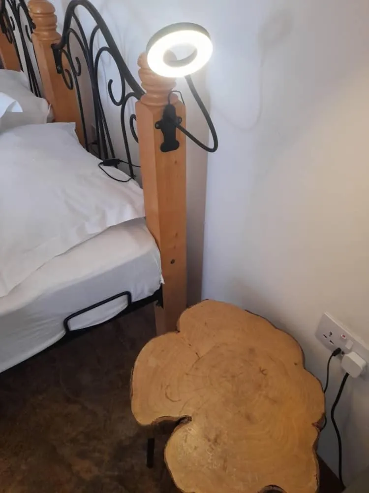 Bed in Boulevard Inn Mt Meru