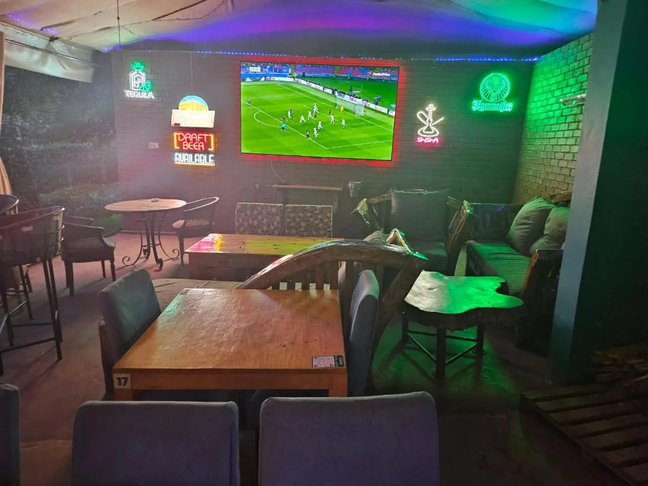 Boulevard Inn Mt Meru