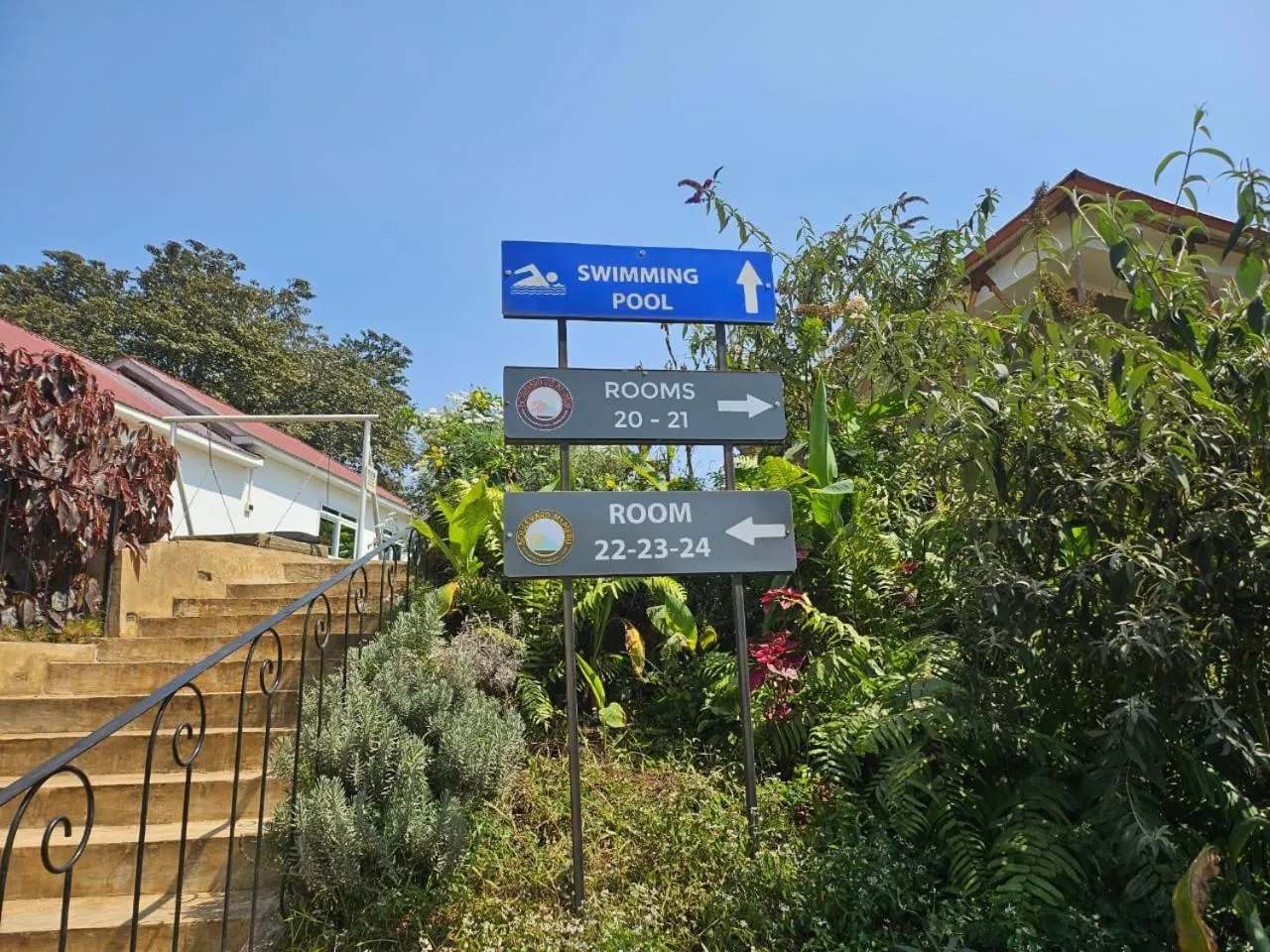 Boulevard Inn Mt Meru