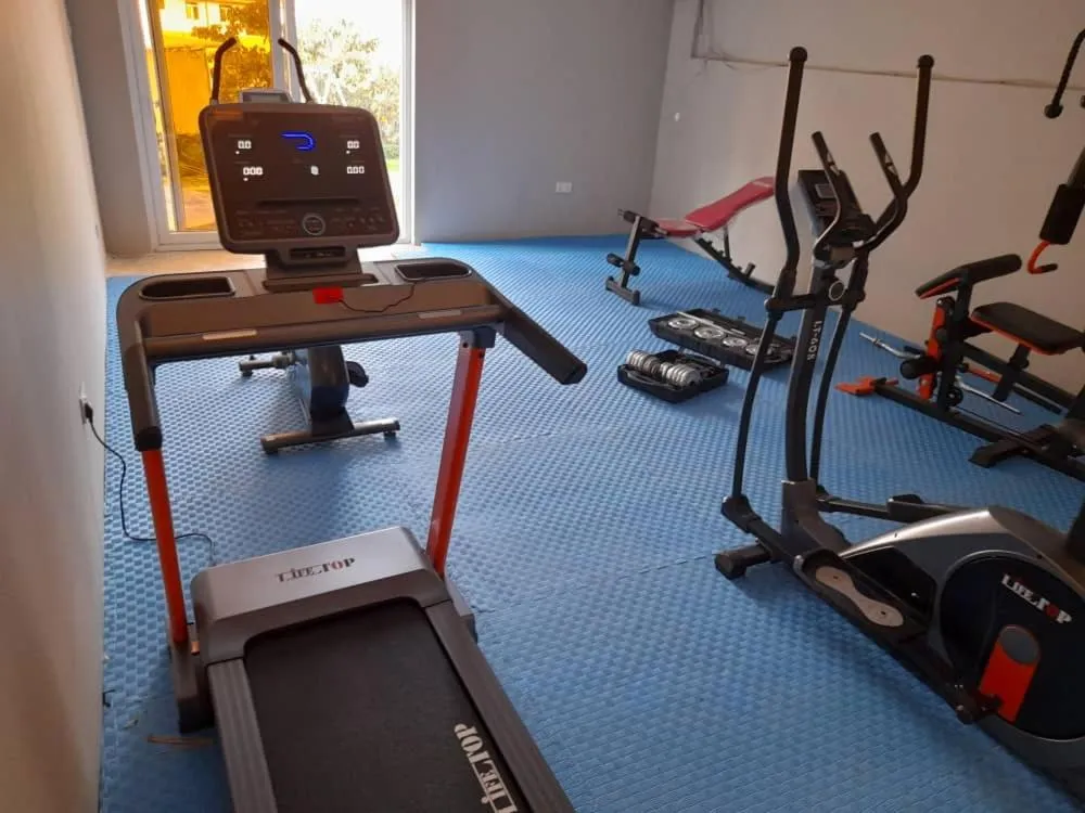 Fitness centre/facilities in Boulevard Inn Mt Meru