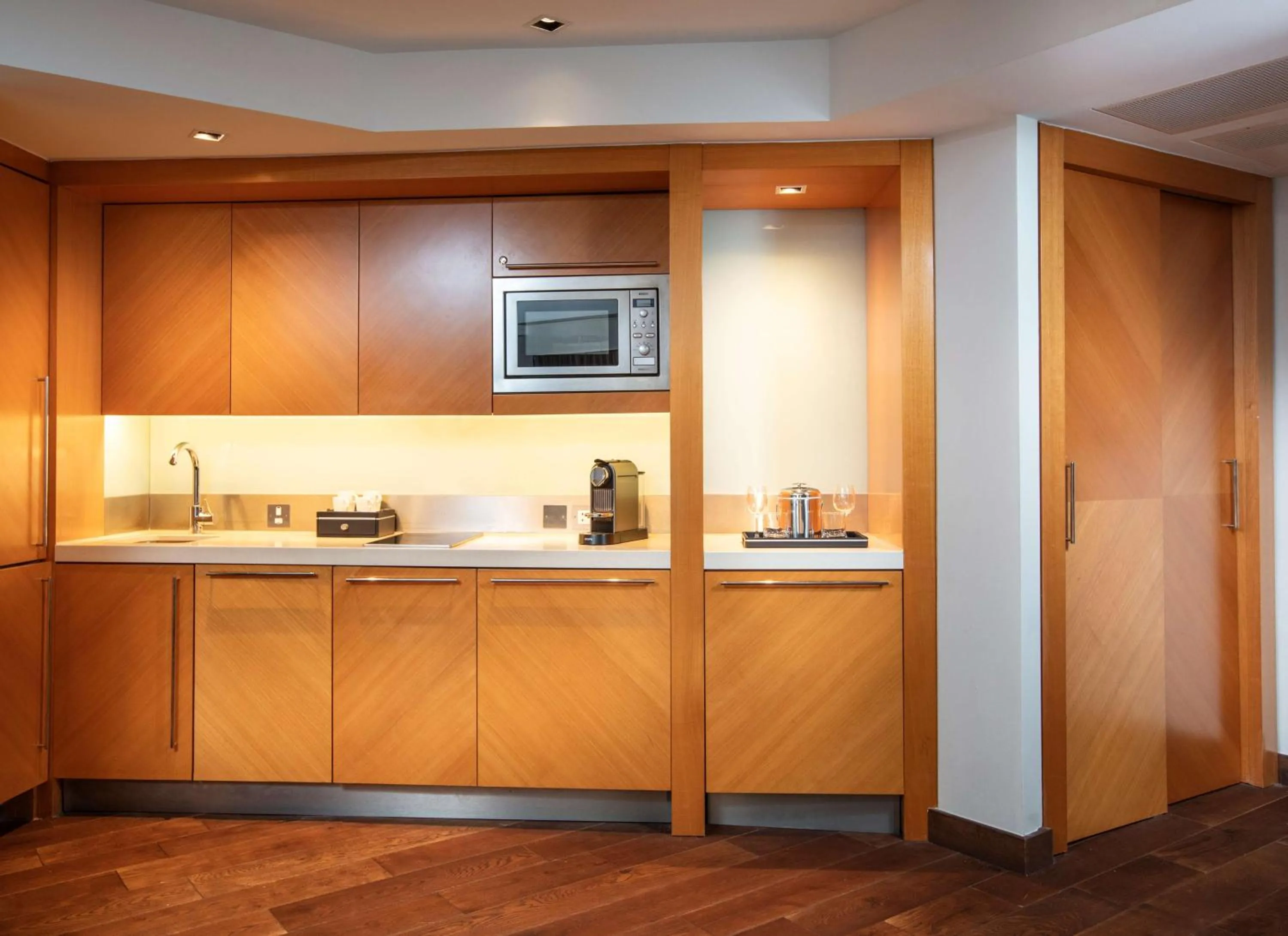 Bedroom in Park Plaza London Riverbank