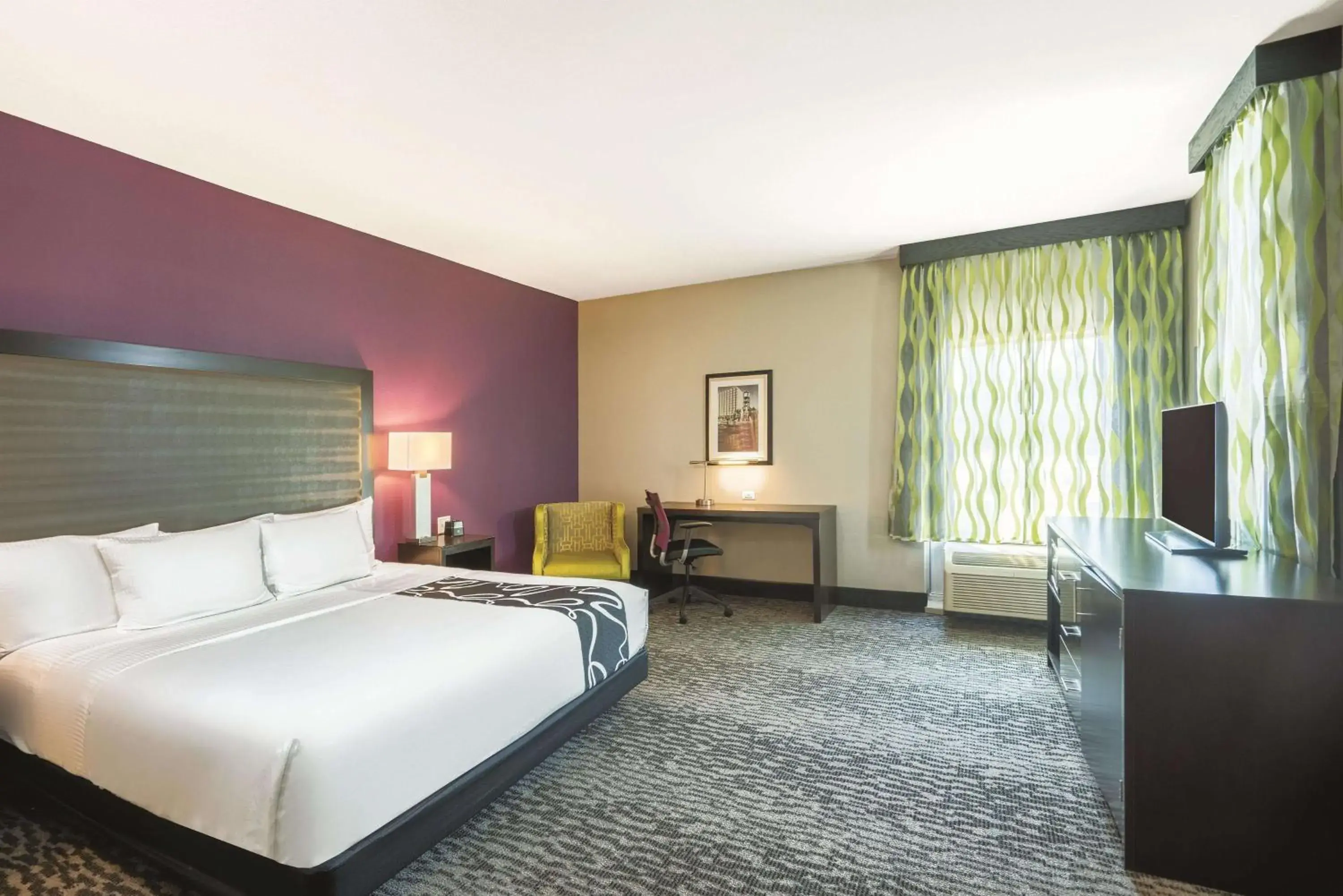 King Room - Disability Access in La Quinta by Wyndham Memphis Downtown King Room - Disability Access in La Quinta by Wyndham Memphis Downtown