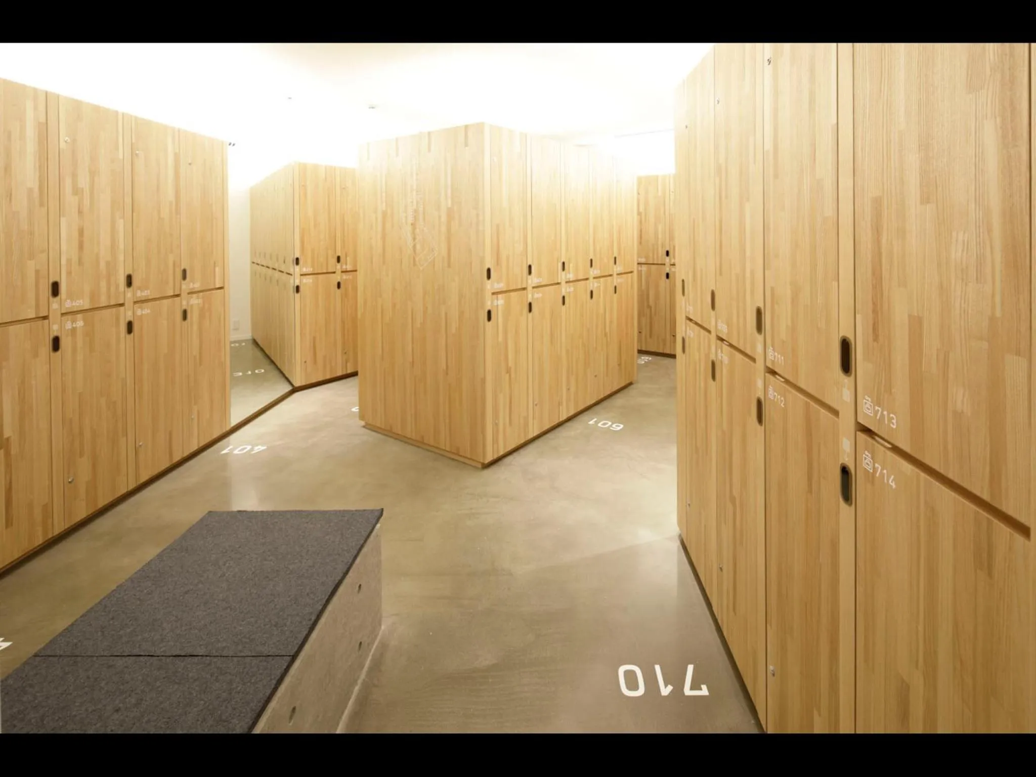 Area and facilities in 9h nine hours woman Kanda