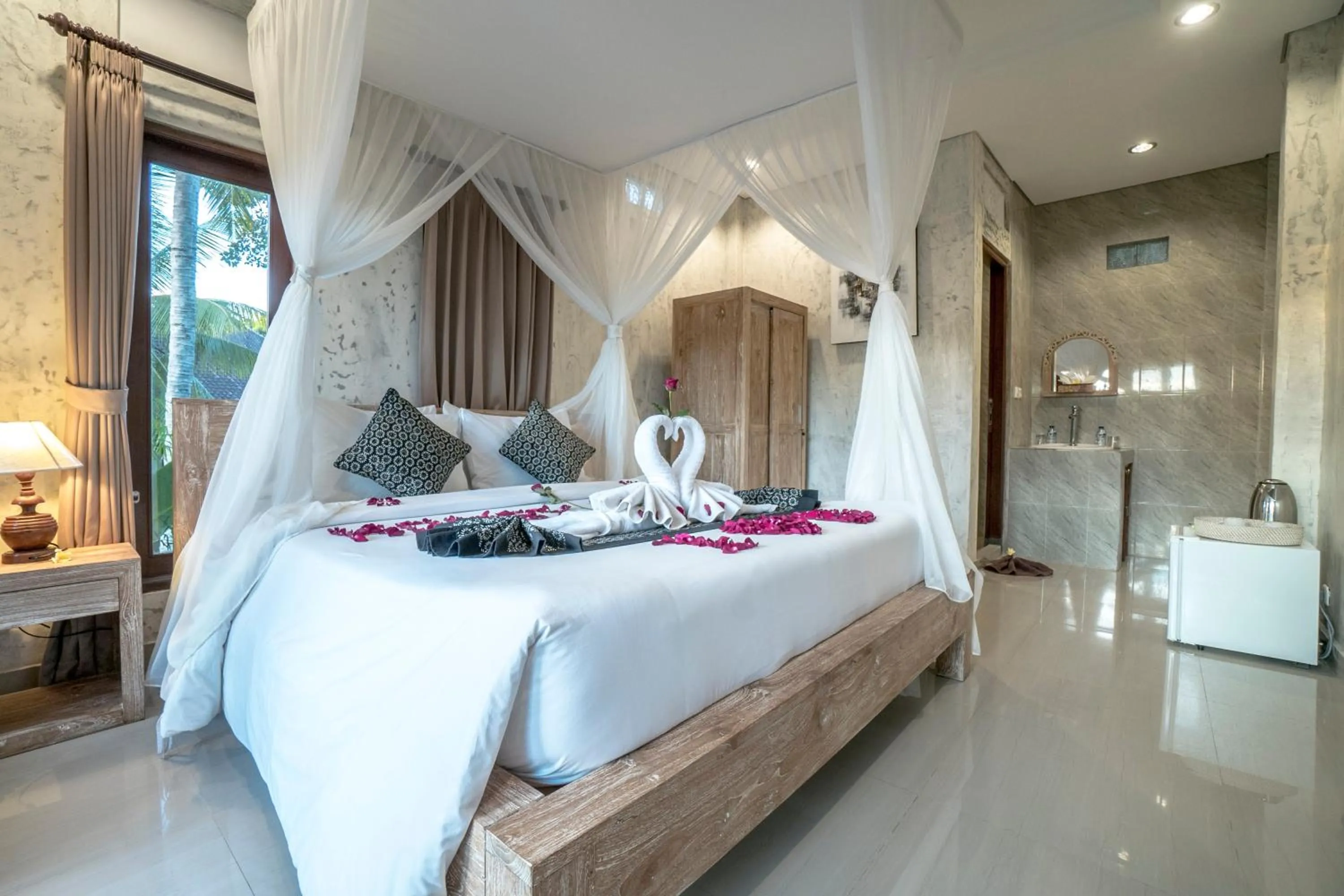 Bedroom, Bed in Adi Bisma Inn by Mahaputra-CHSE Certified