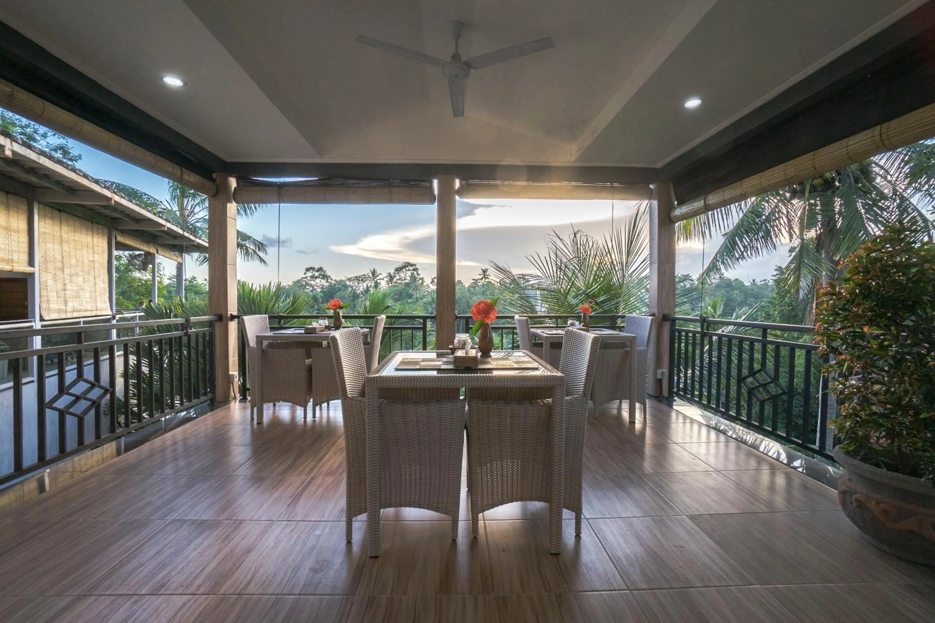 Restaurant/places to eat in Adi Bisma Inn by Mahaputra-CHSE Certified