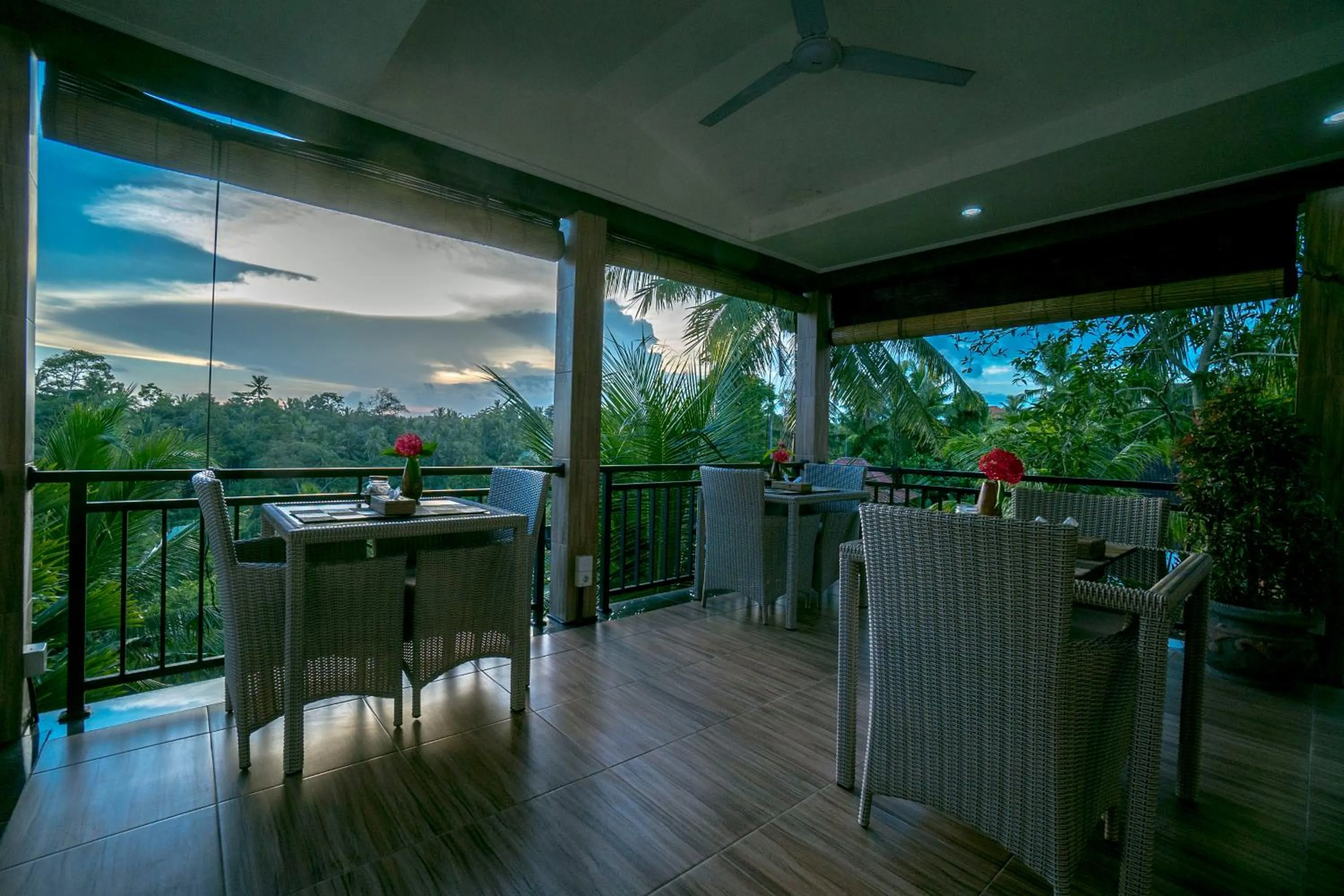 Restaurant/places to eat in Adi Bisma Inn by Mahaputra-CHSE Certified