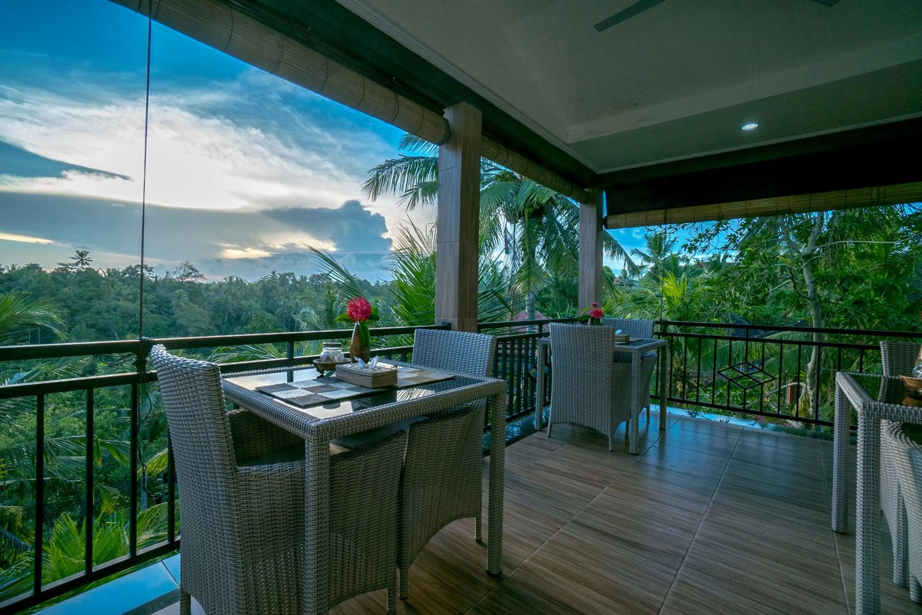 Restaurant/places to eat in Adi Bisma Inn by Mahaputra-CHSE Certified