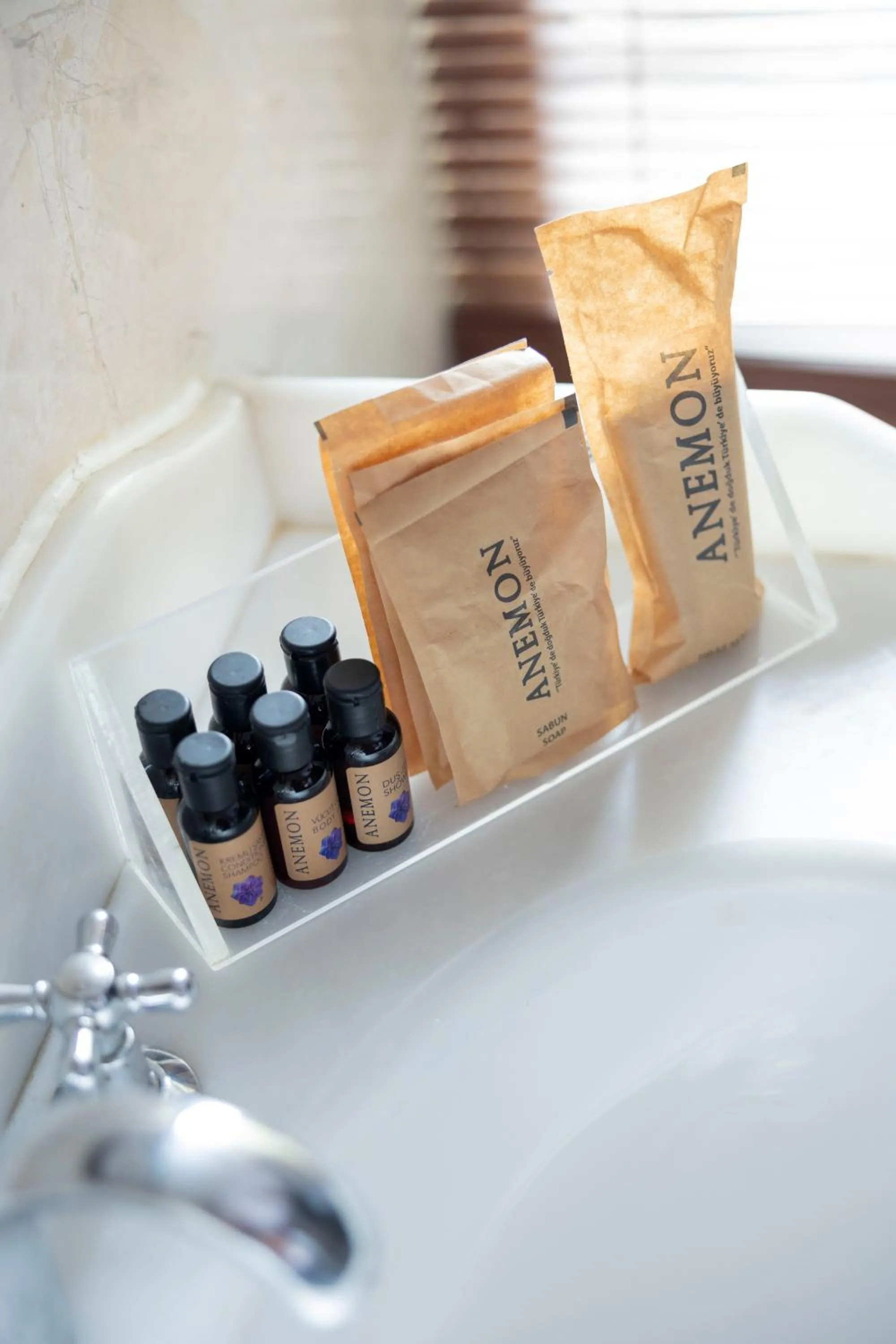 Bathroom in Anemon Koleksiyon Galata Otel