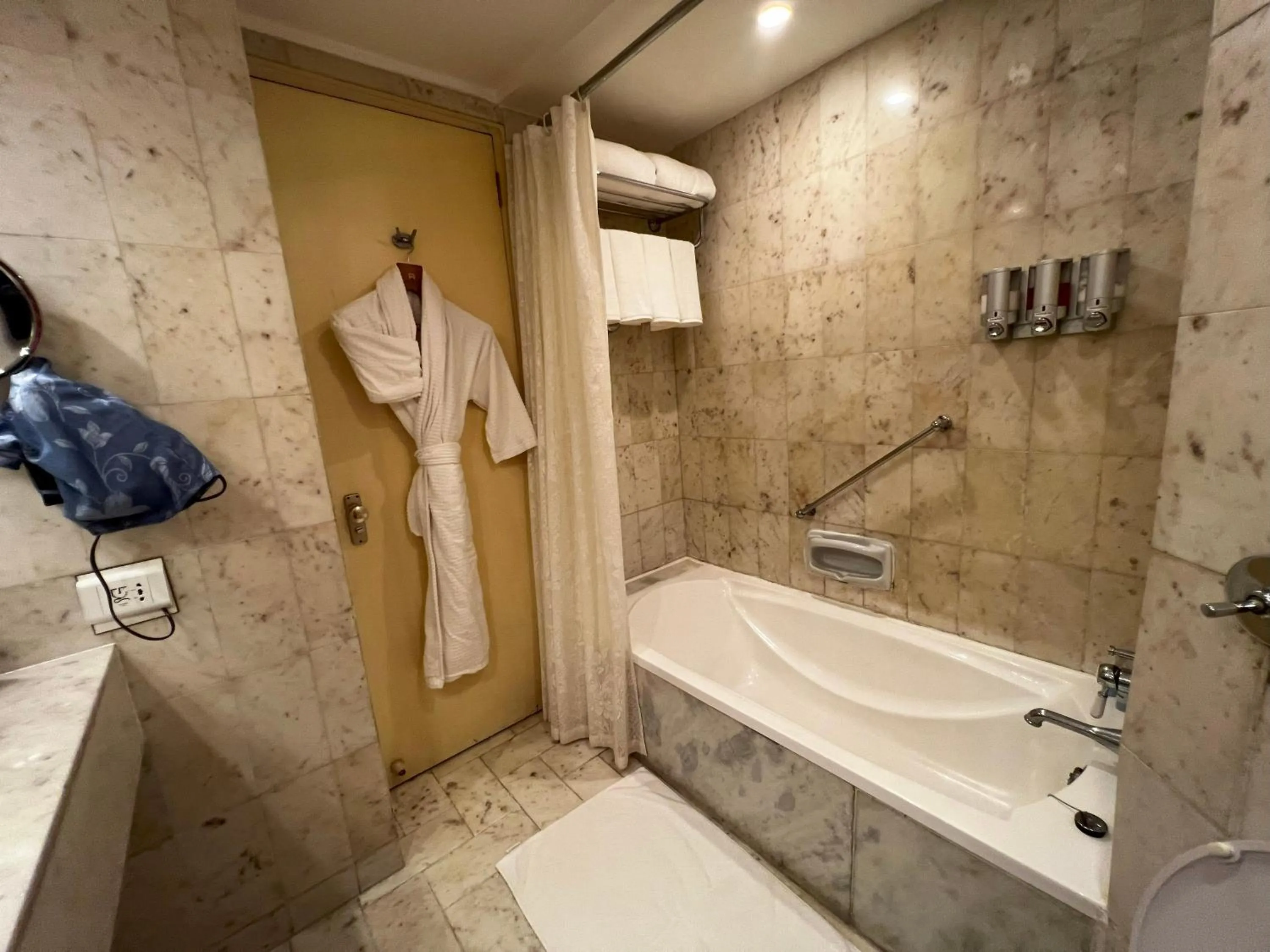 Bathroom in Welcomhotel by ITC Hotels, Alkapuri, Vadodara