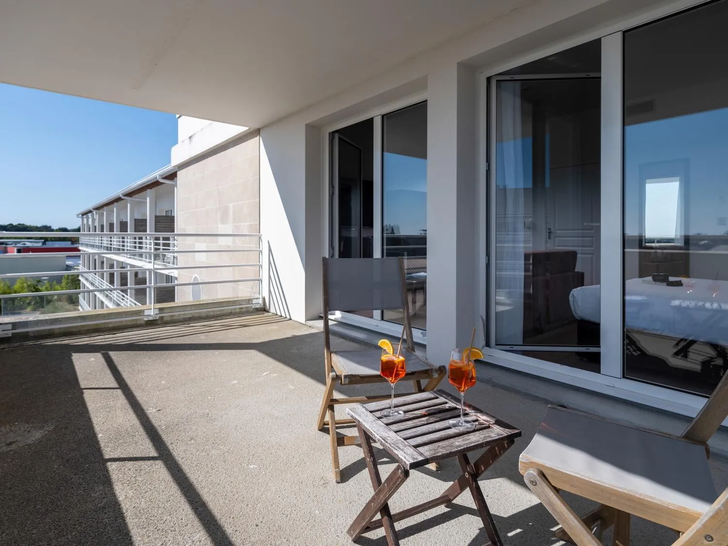 Patio in Golden Tulip La Baule Hotel and Residence