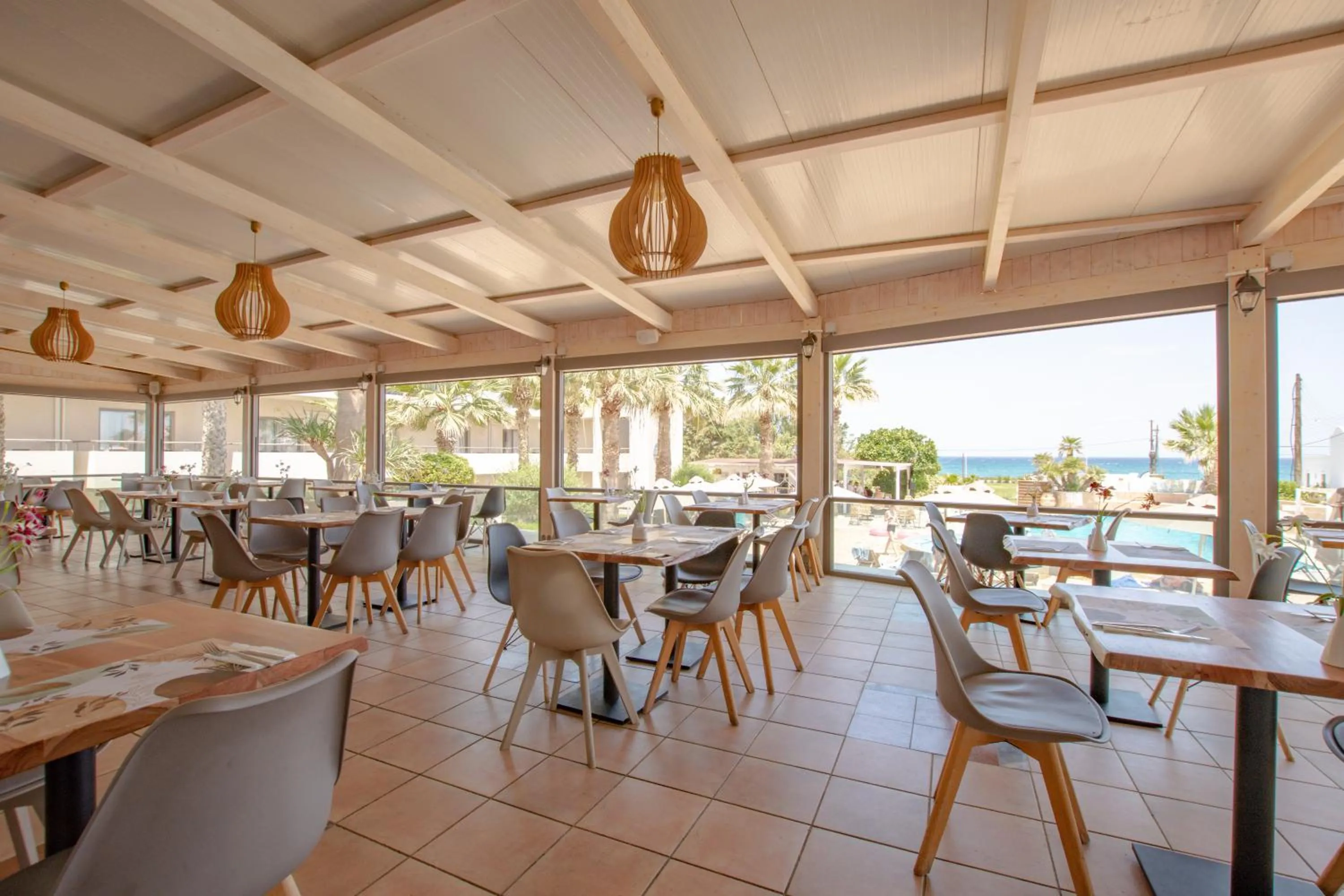 Restaurant/places to eat in Gouves Bay by Omilos Hotels