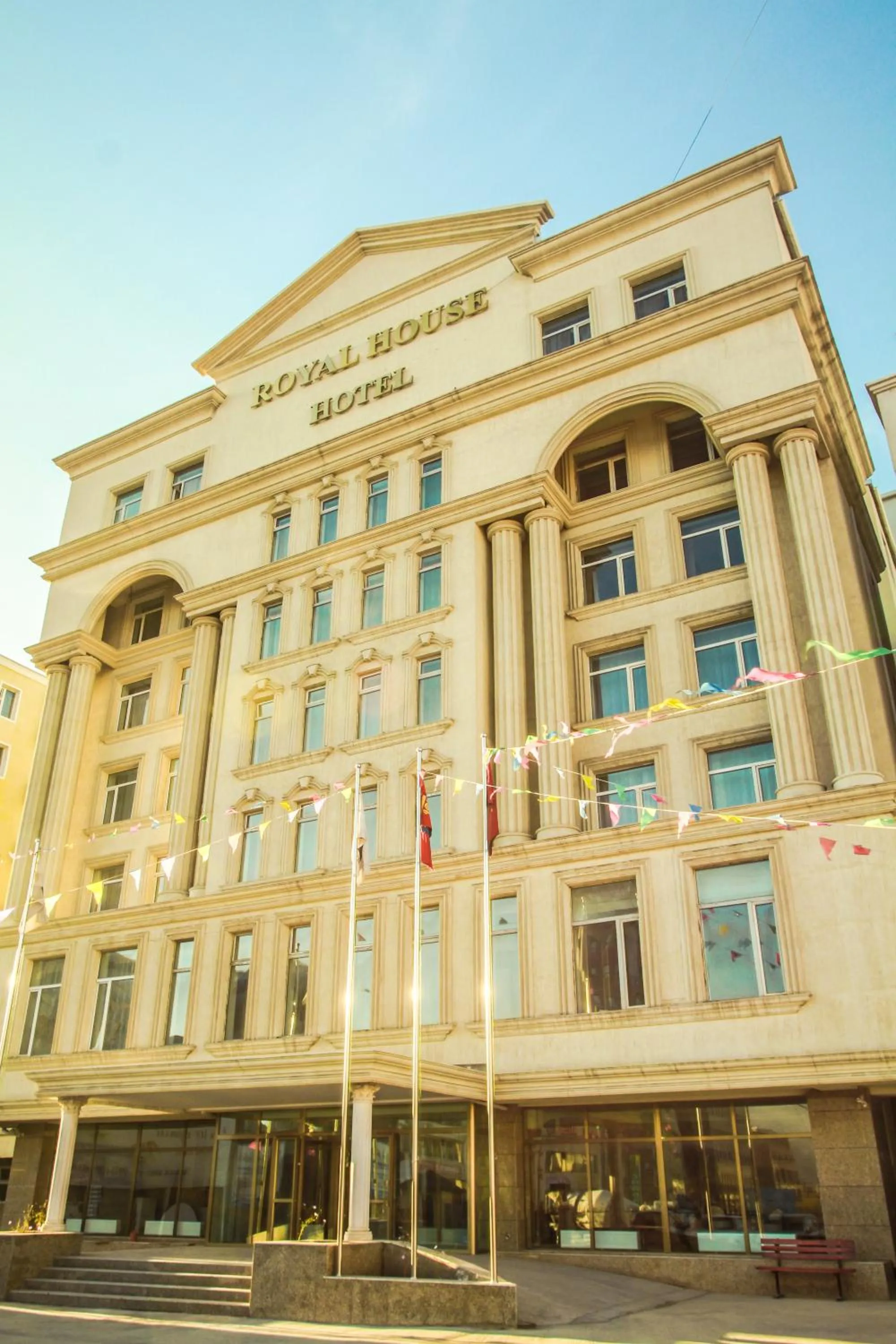 Facade/entrance in Royal House Hotel 2