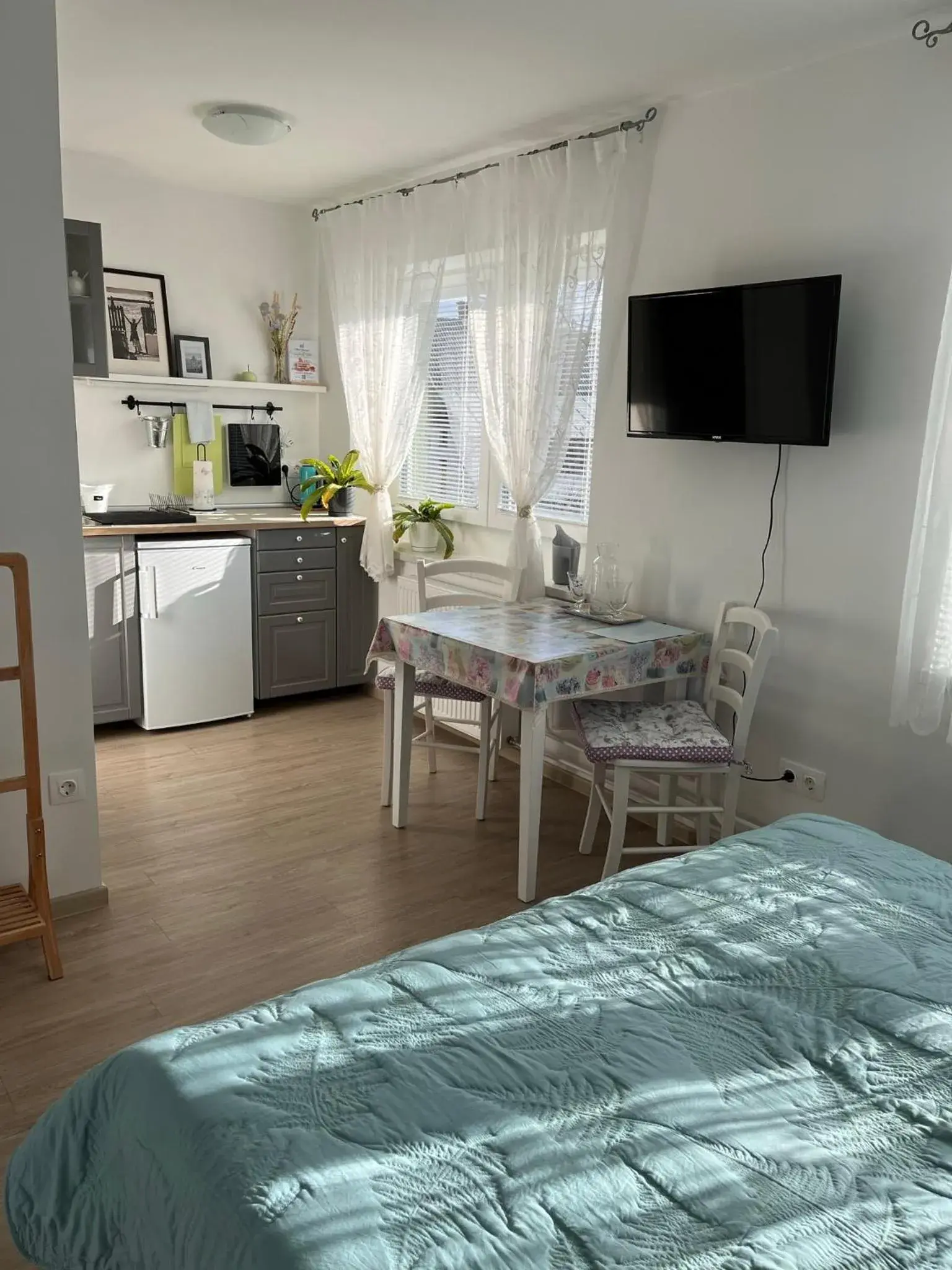 Studio - single occupancy in Villa Mint&Lavender ID1O1674 Studio - single occupancy in Villa Mint&Lavender ID1O1674