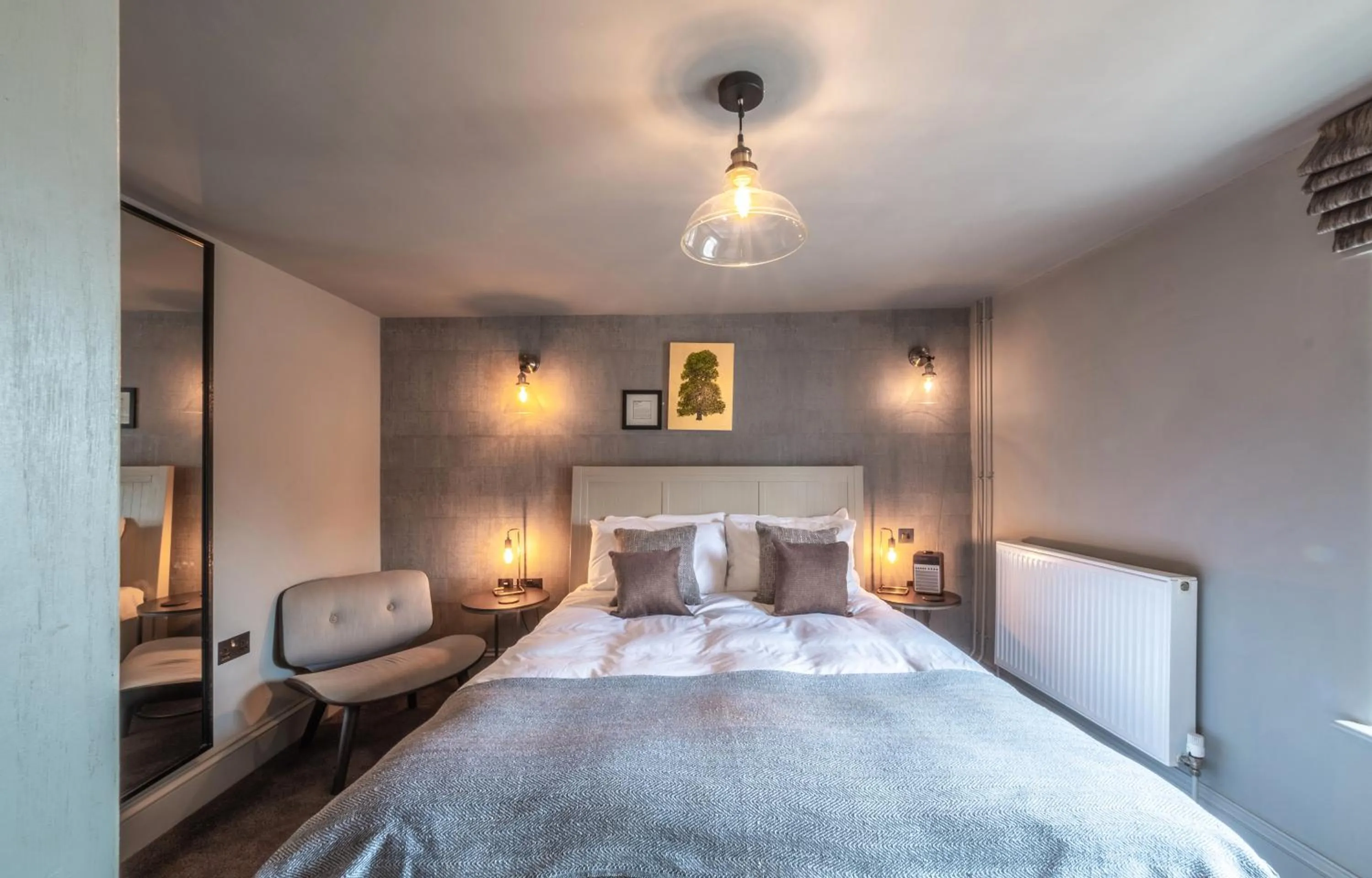 Bed in The Chequers Inn, Thornham