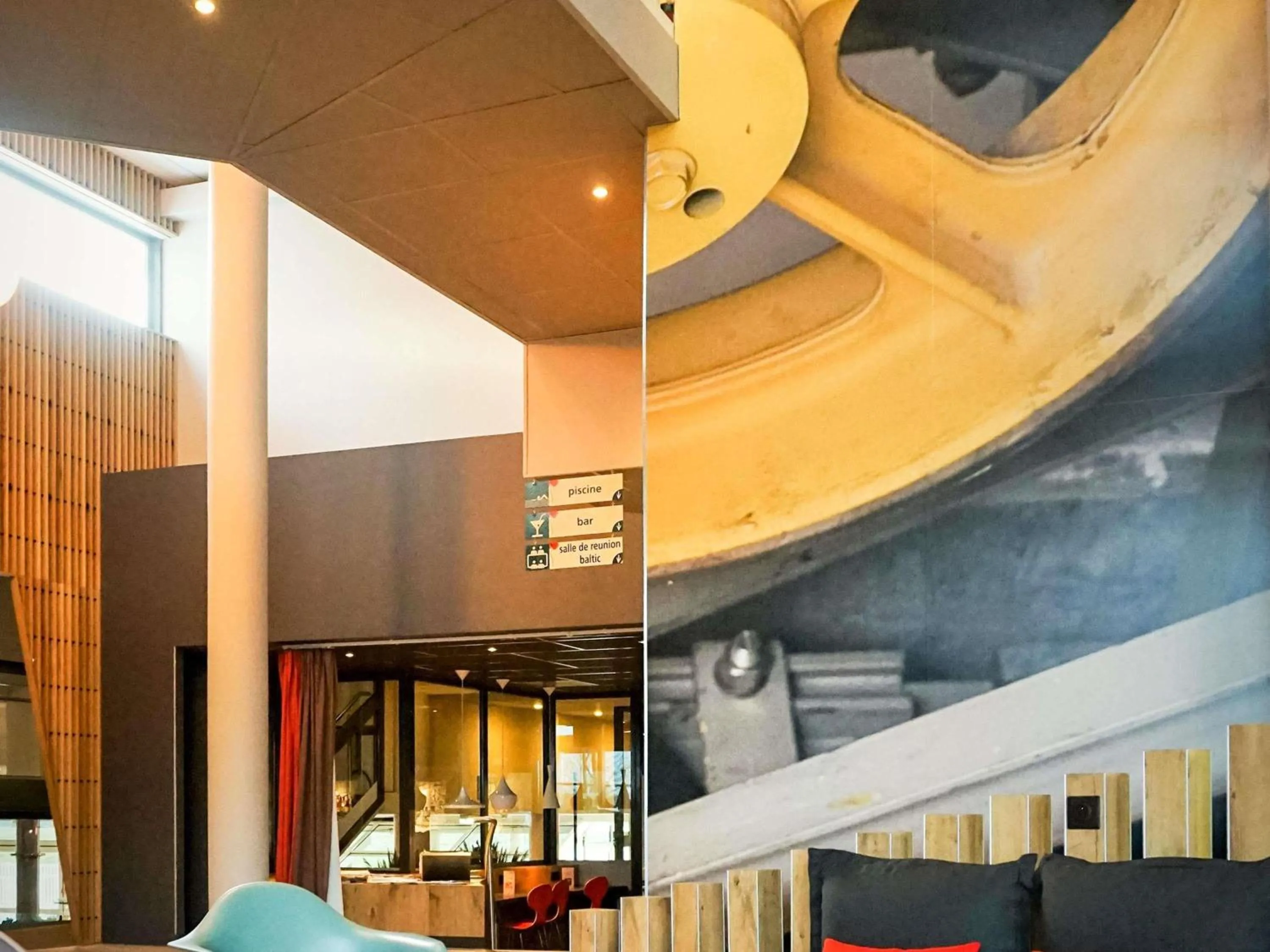 Property building in ibis Poitiers Site du Futuroscope