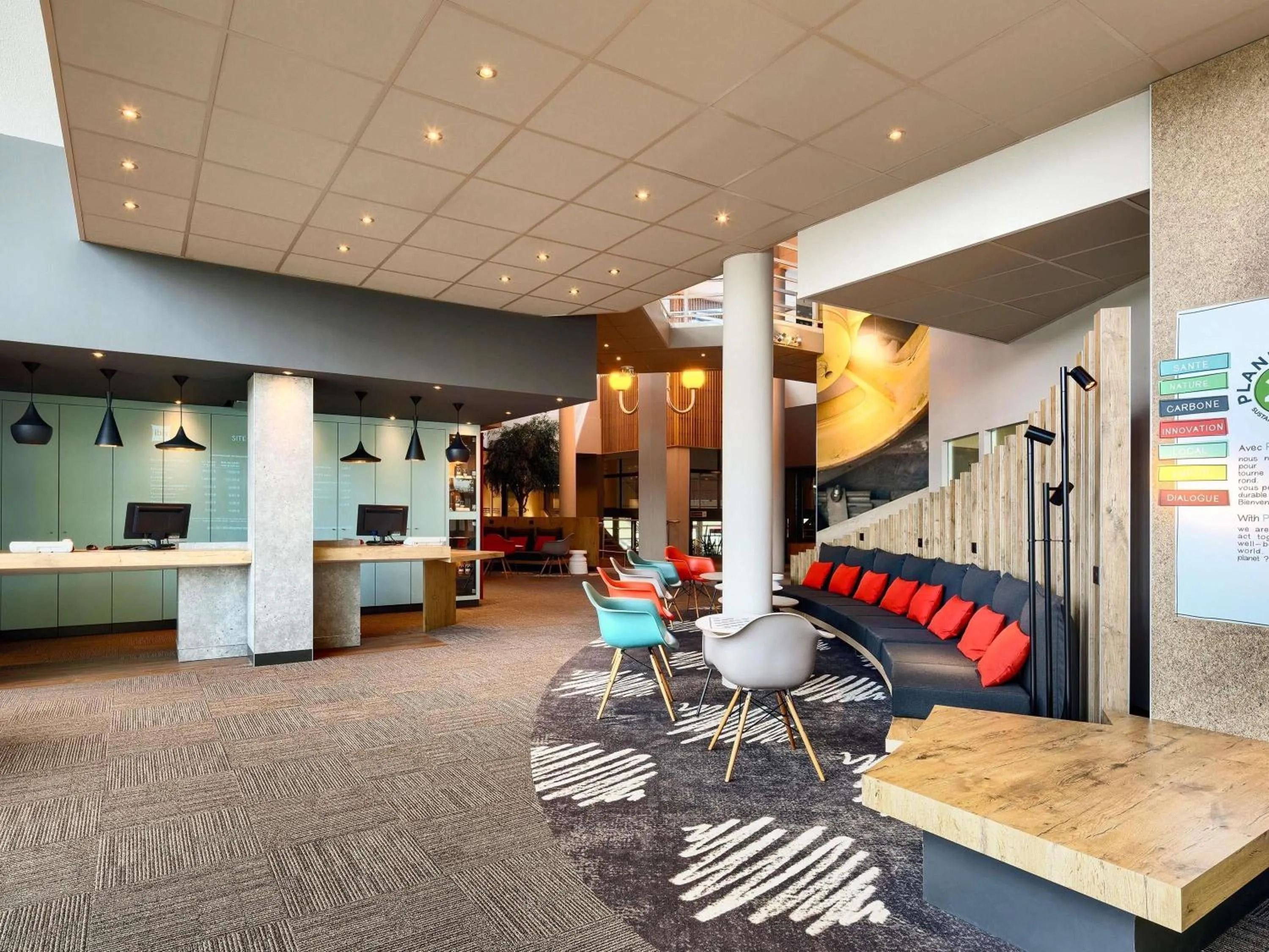 Property building in ibis Poitiers Site du Futuroscope