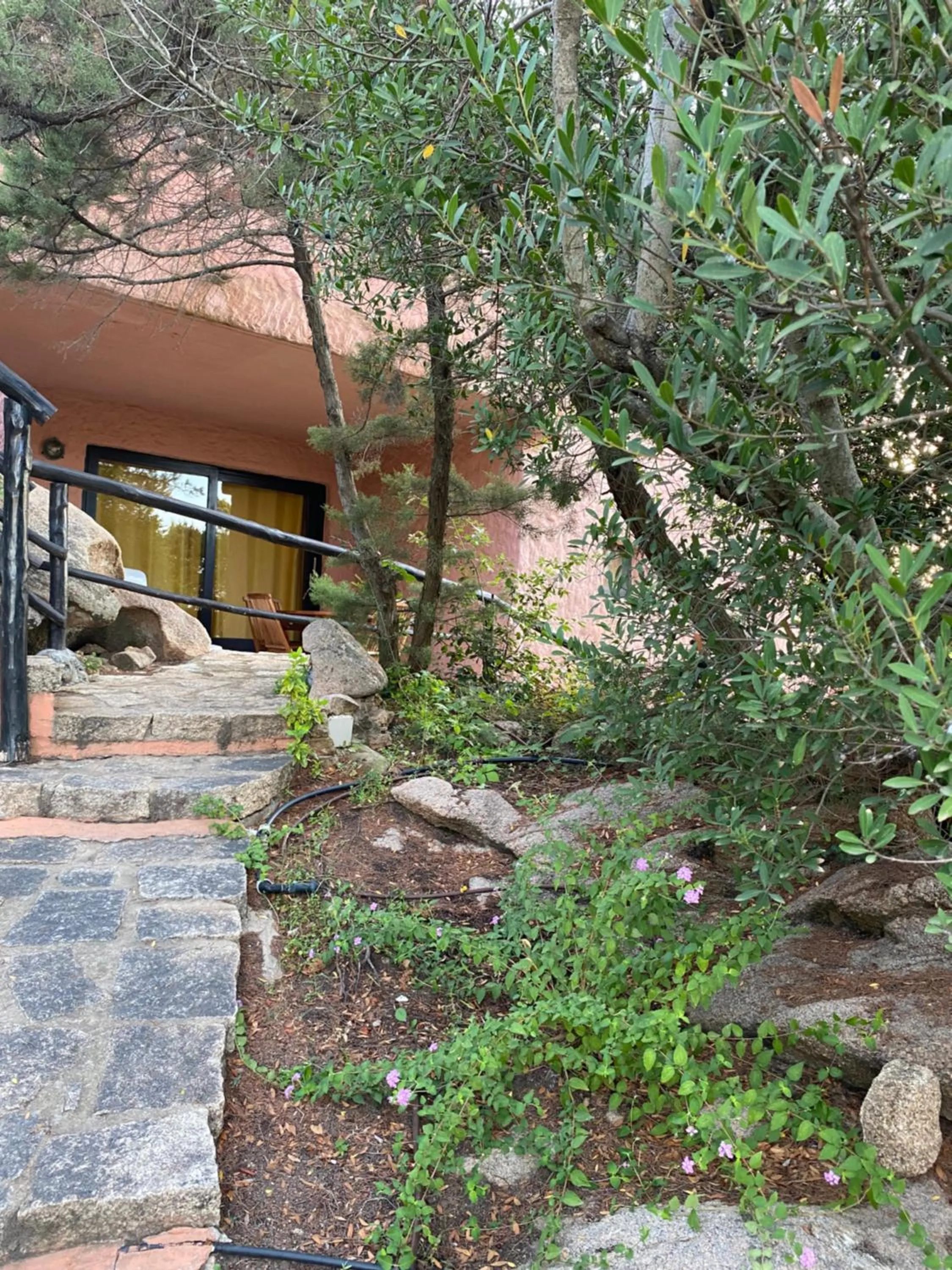 Garden view in Residence I Cormorani Bis