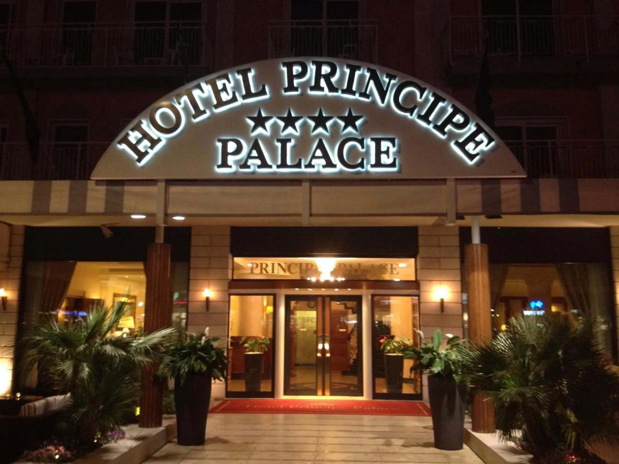 Facade/entrance in Hotel Principe Palace
