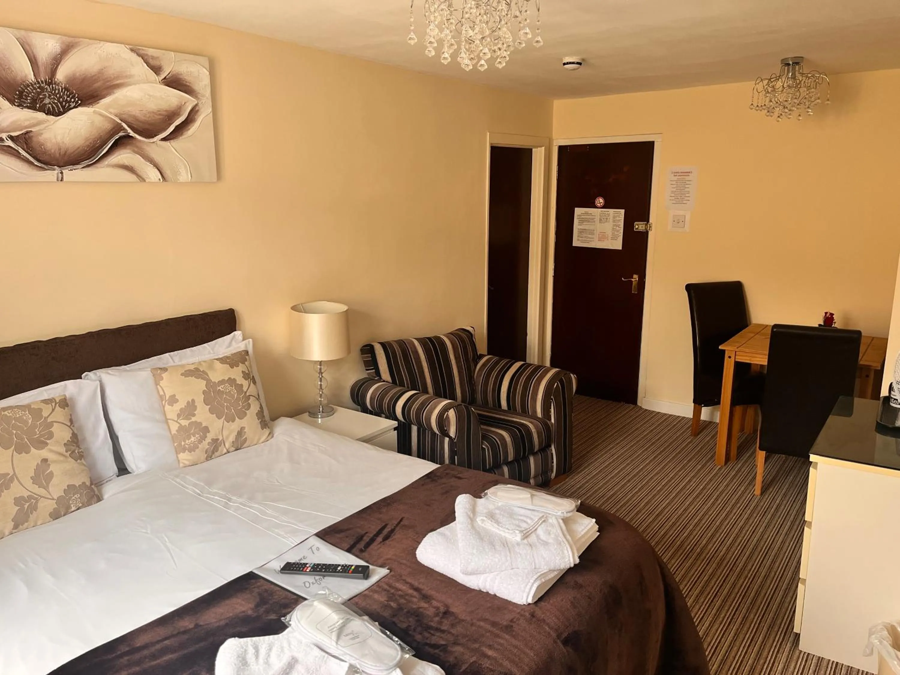 Bedroom, Bed in The Oxfordshire