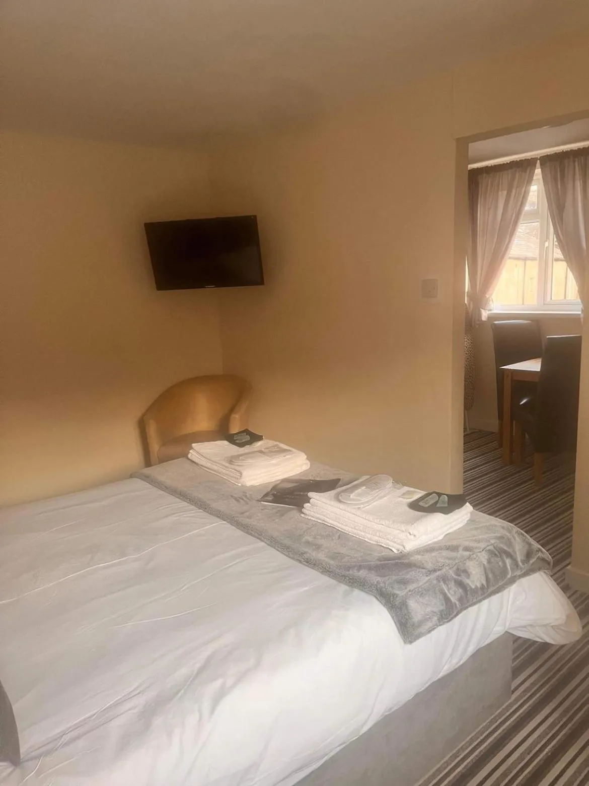 Bedroom, Bed in The Oxfordshire