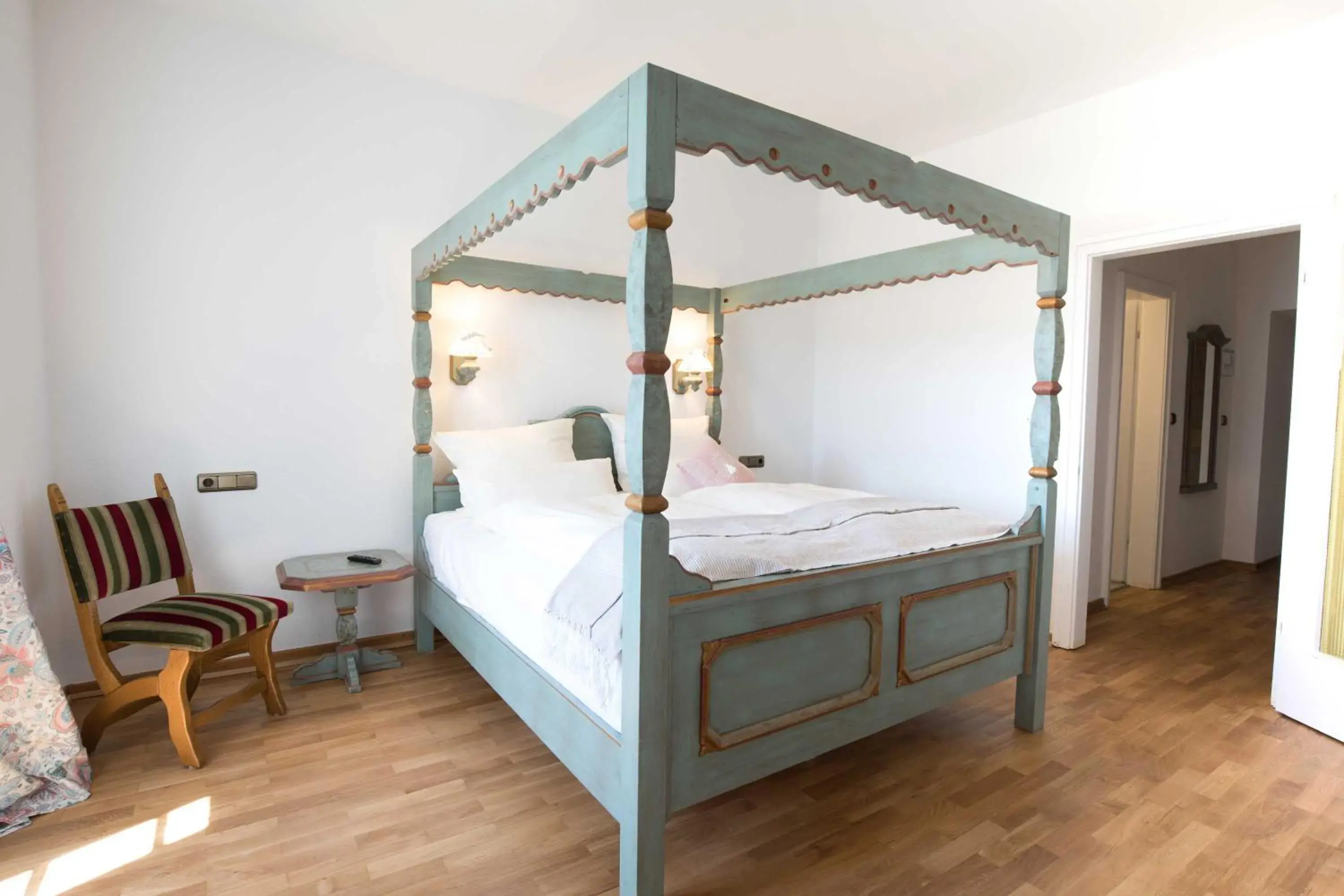 Double Room - single occupancy in Schloss Spangenberg Double Room - single occupancy in Schloss Spangenberg