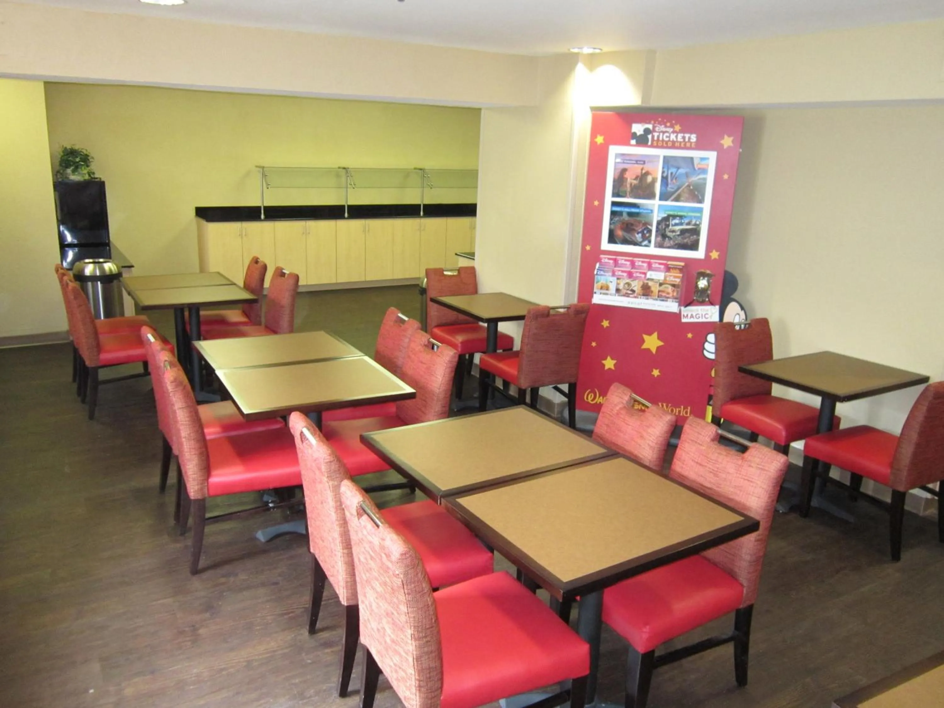Restaurant/places to eat in Extended Stay America Suites - Orlando - Lake Buena Vista