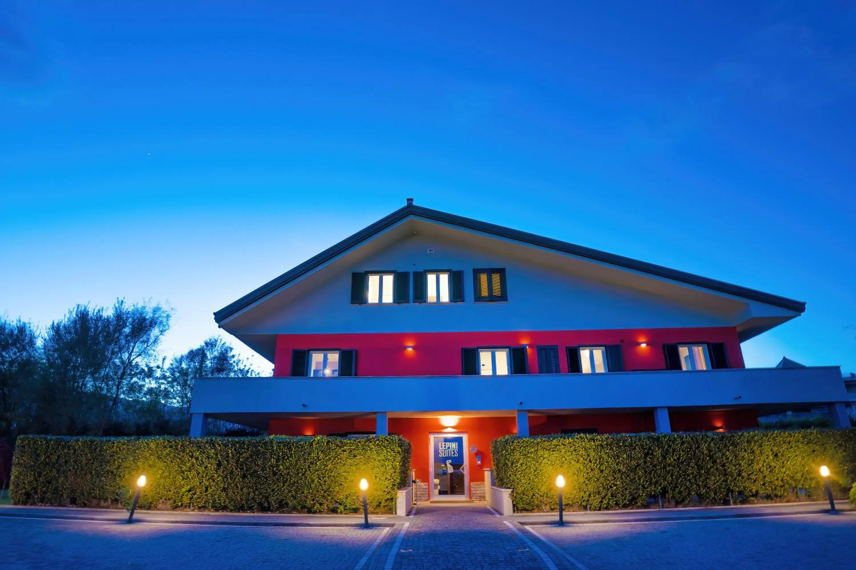 Property building in lepini suites affittacamere