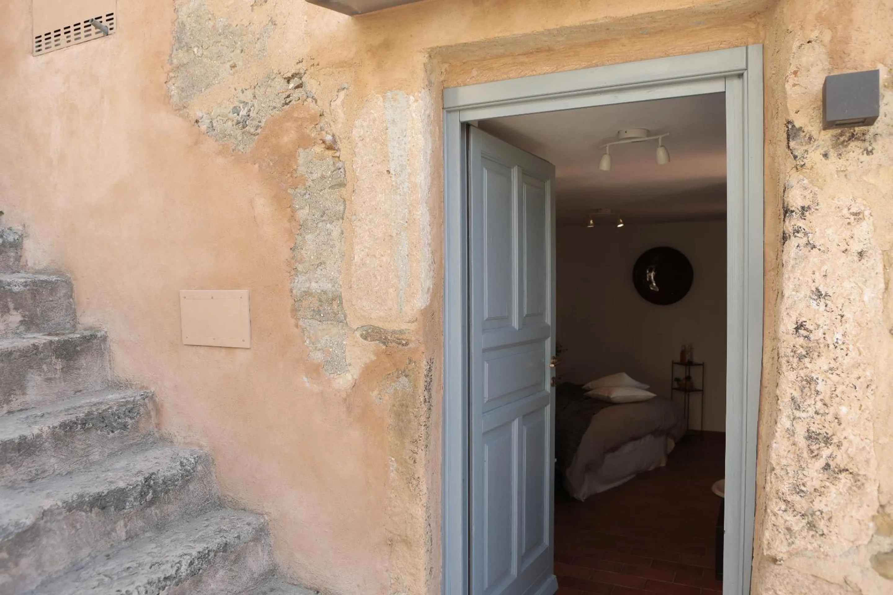 Bedroom in Blu Oltremare