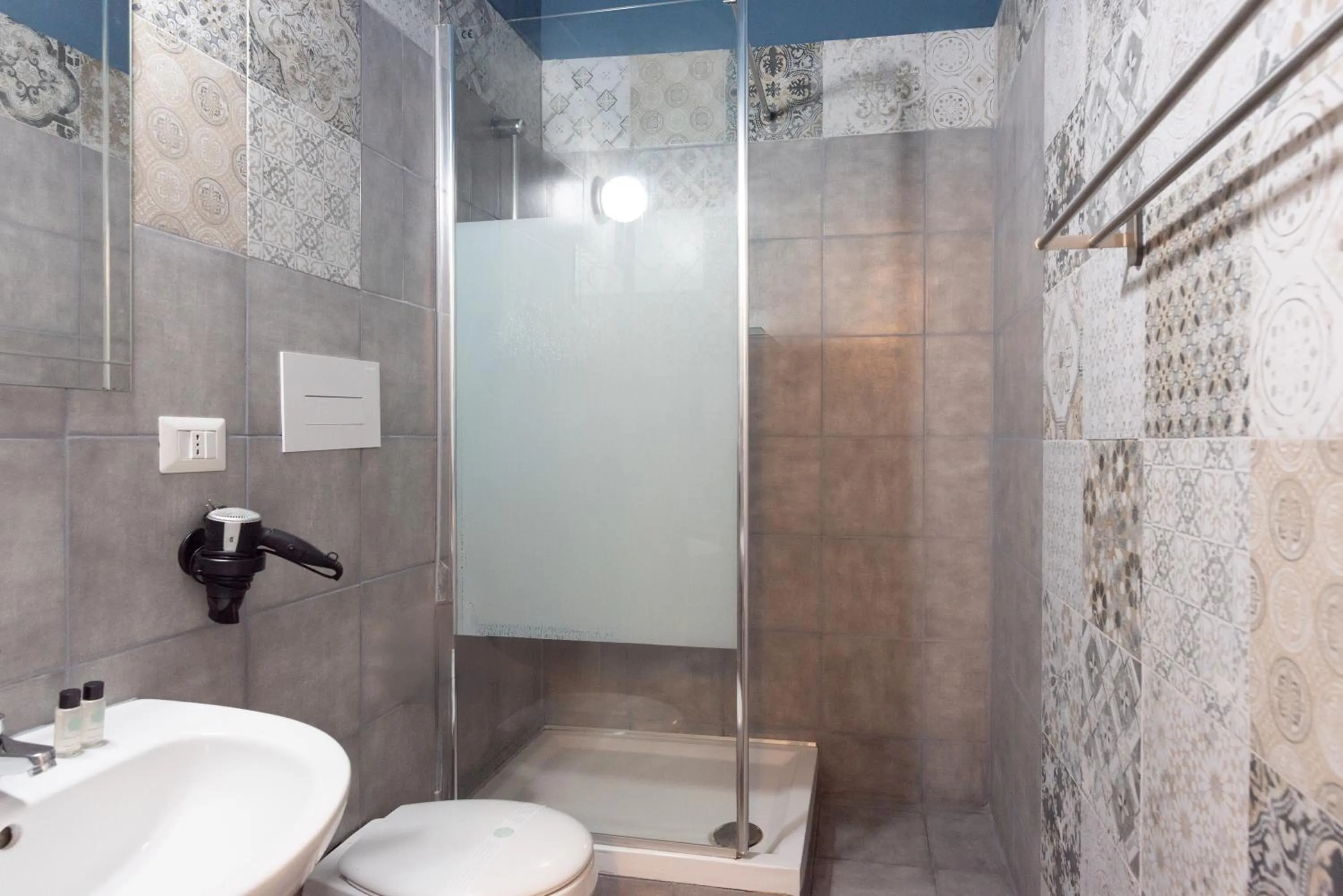 Shower in Una Notte al Museo