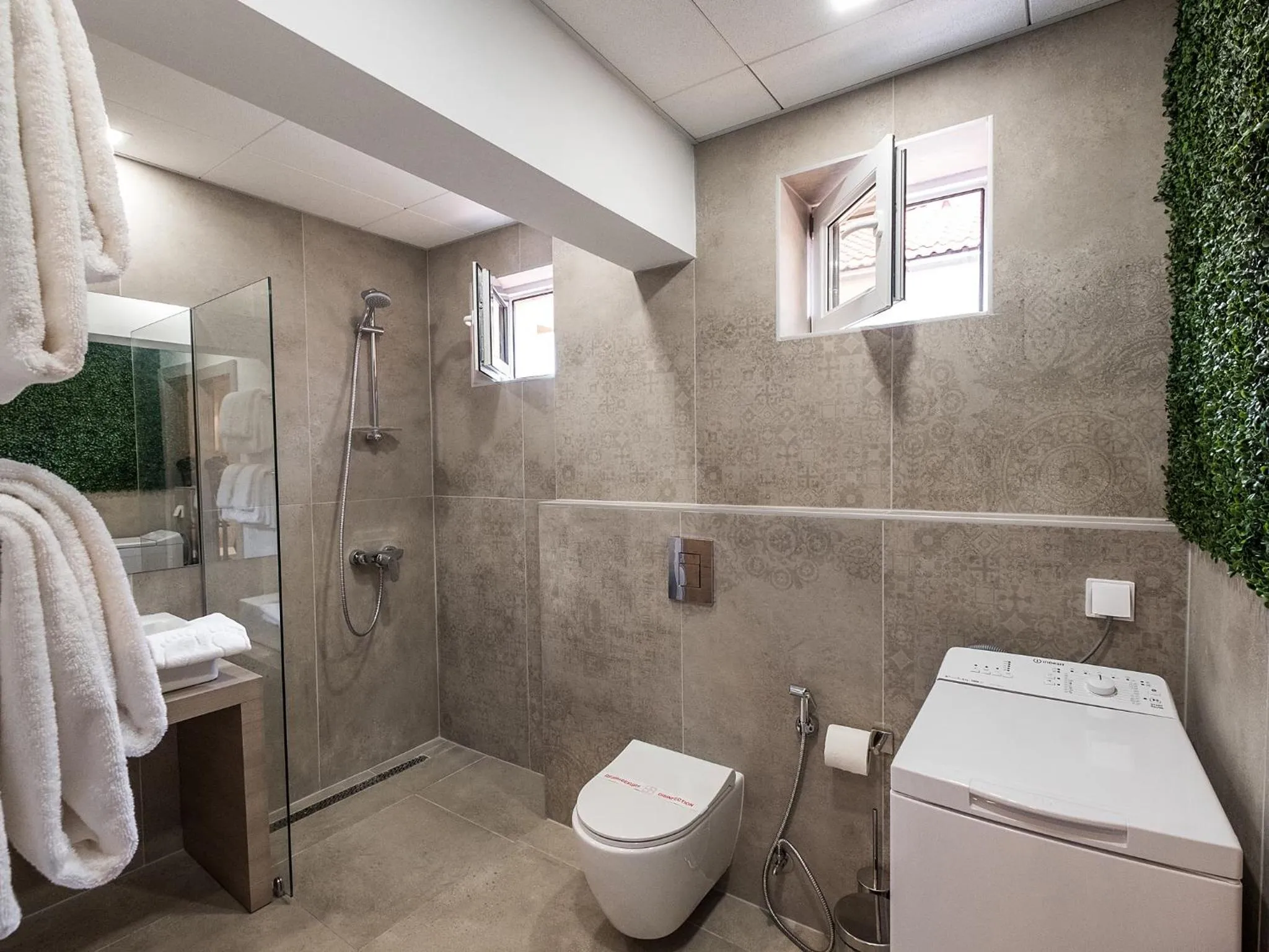 Caro Apartments & Rooms