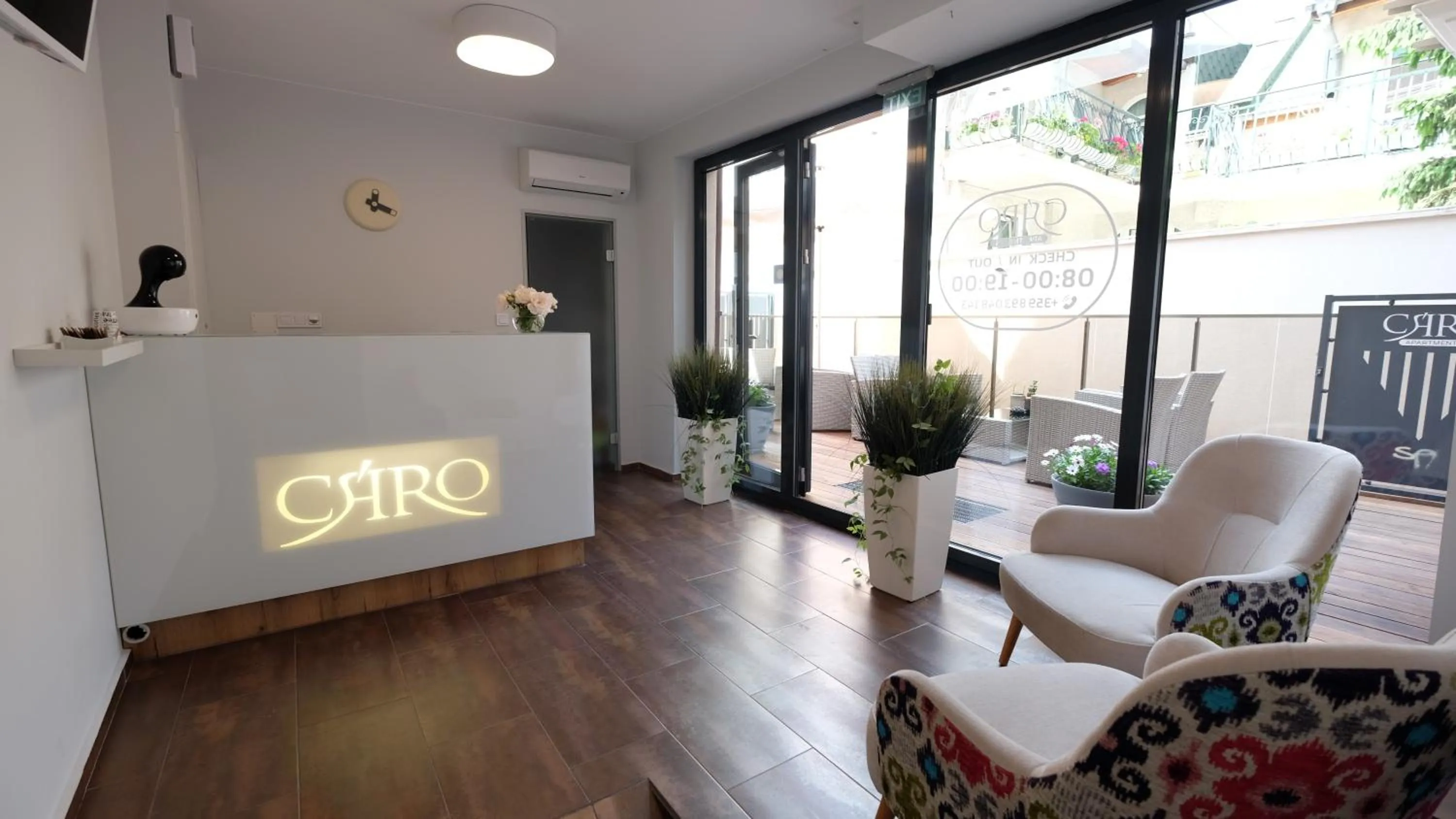 Caro Apartments & Rooms