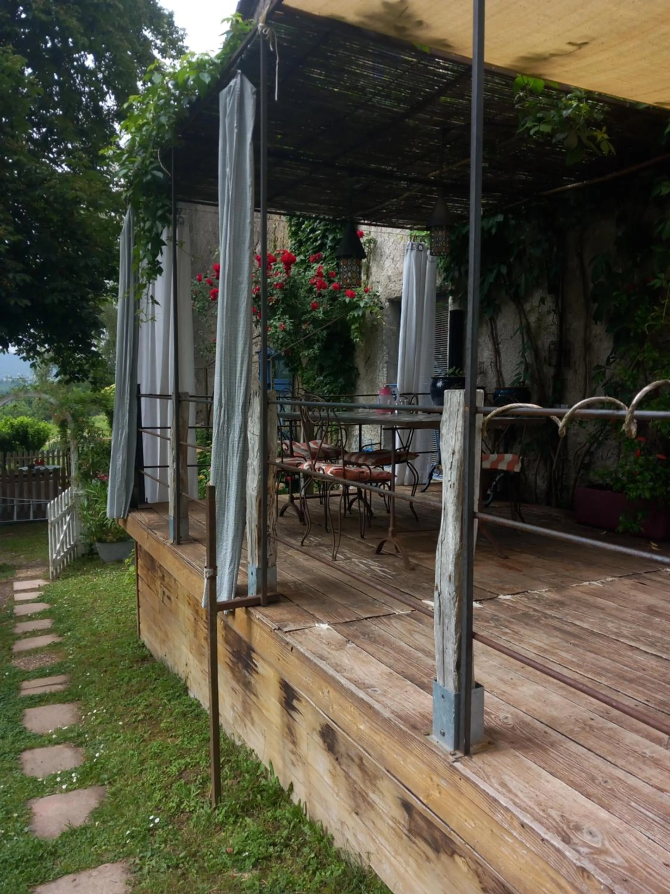 Balcony/Terrace in la maison d'Anna chambres d hôtes