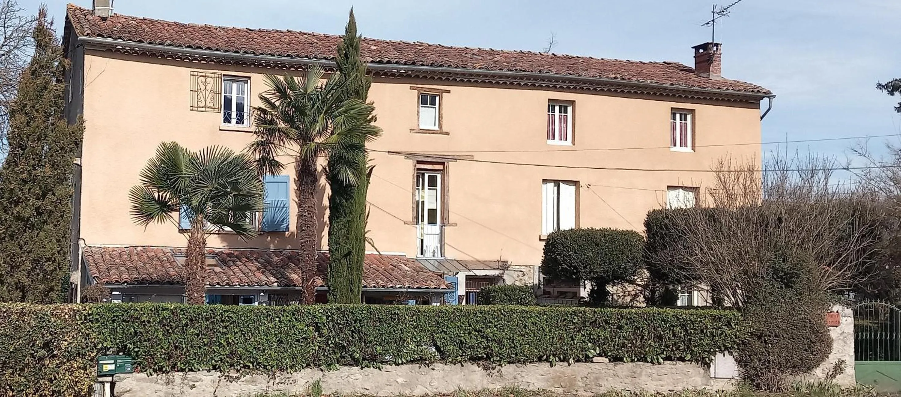 Property building in la maison d'Anna chambres d hôtes