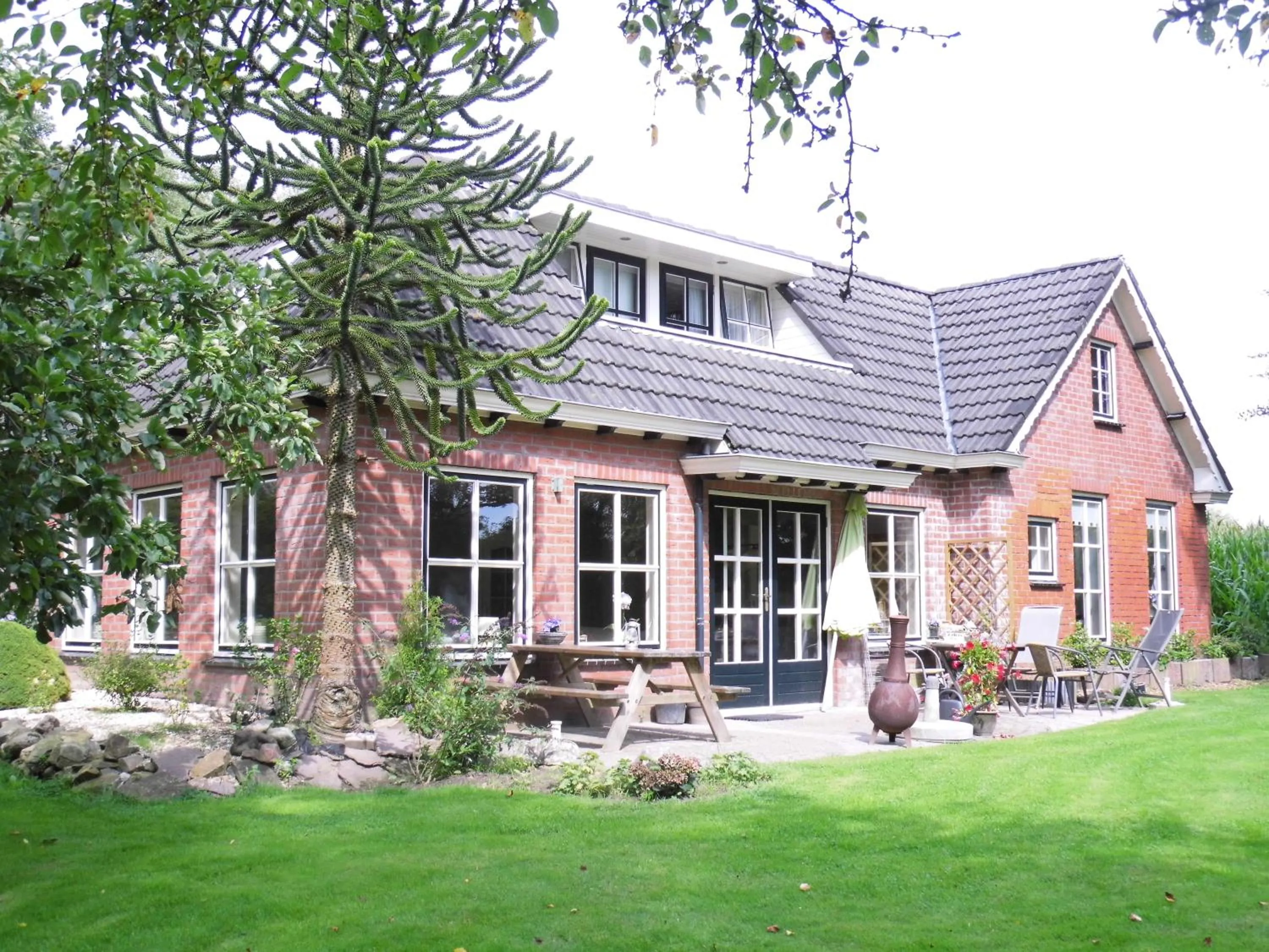 Property building in B&B Landgoed Sonneborghe