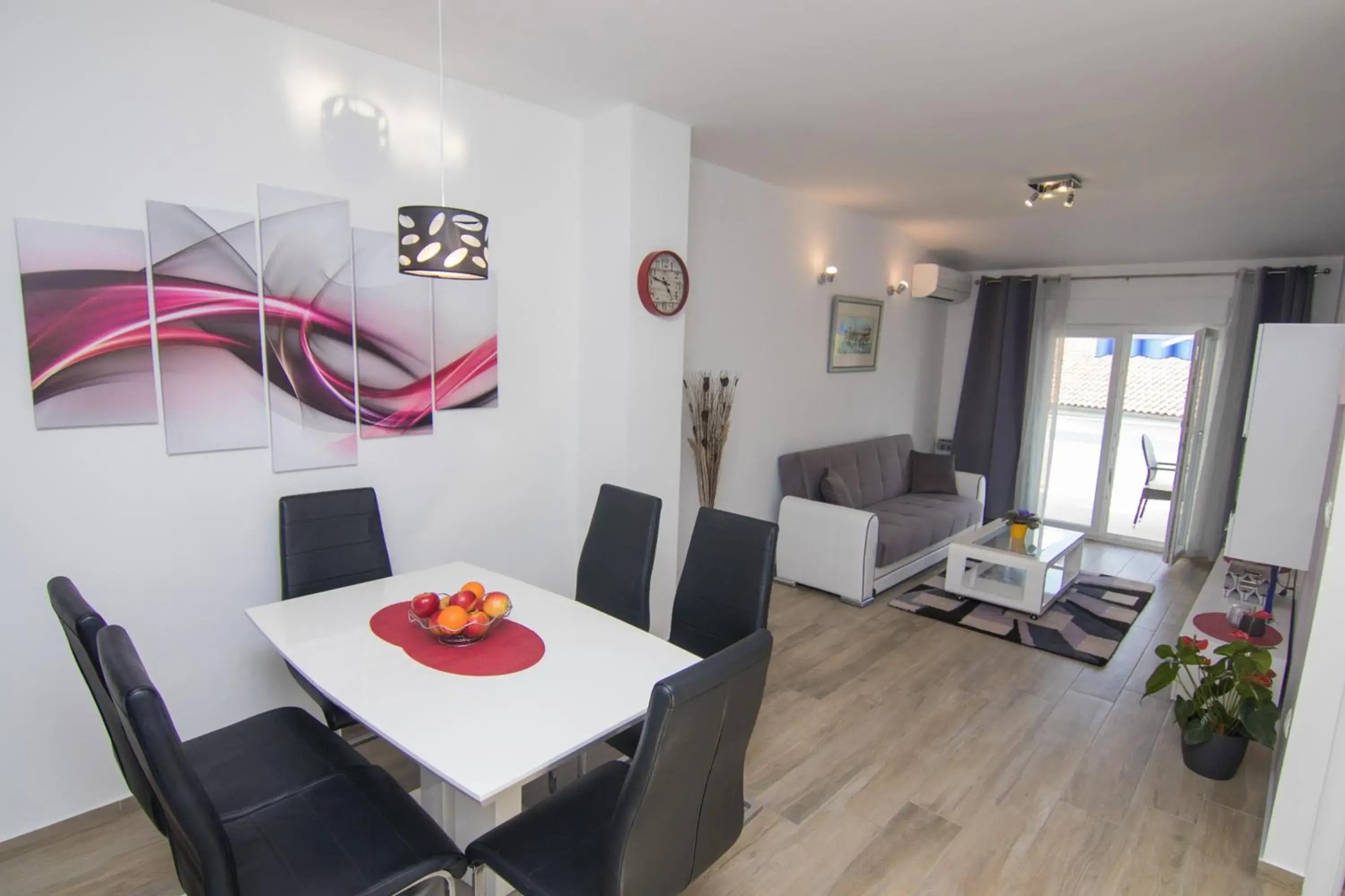 Apartment with Terrace in Apartment Neda Apartment with Terrace in Apartment Neda