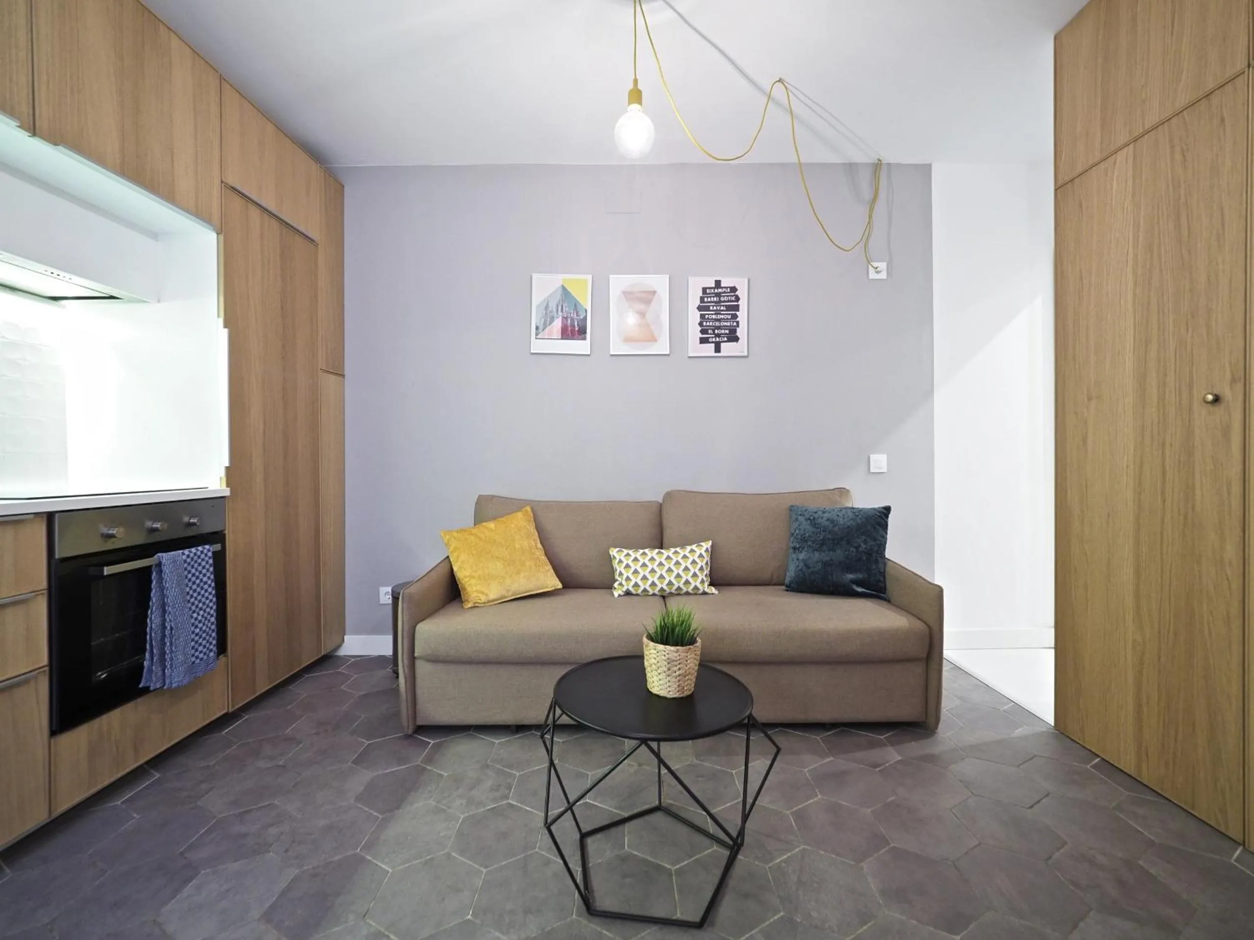Torrassa Cozy Apartment by Olala Homes