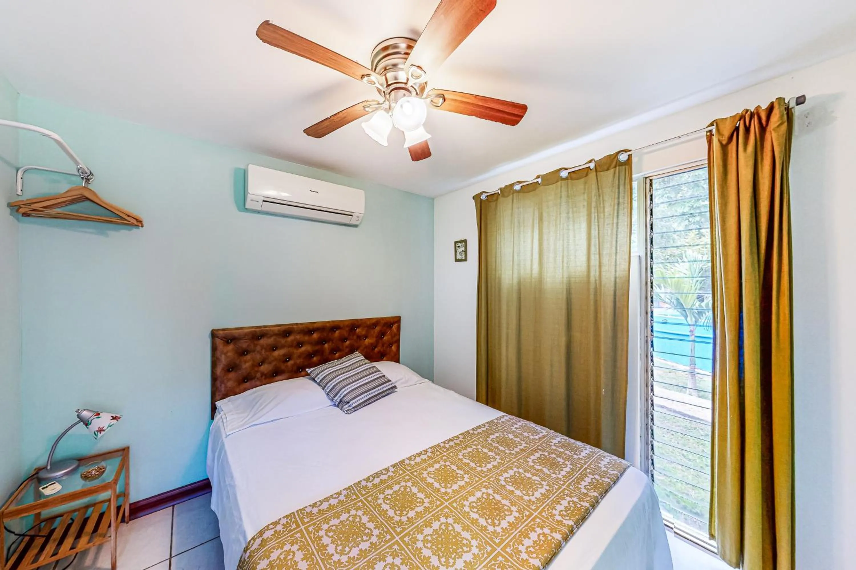 Bed in Nueva Villa Paraíso Four Villas