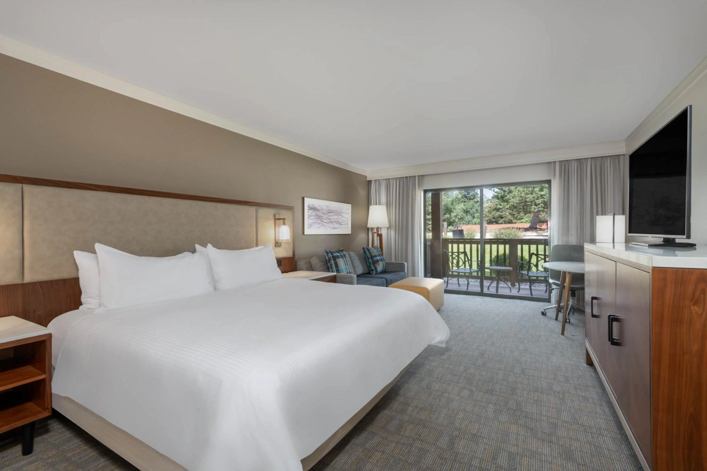 Bed in Cheyenne Mountain Resort, a Destination by Hyatt Hotels