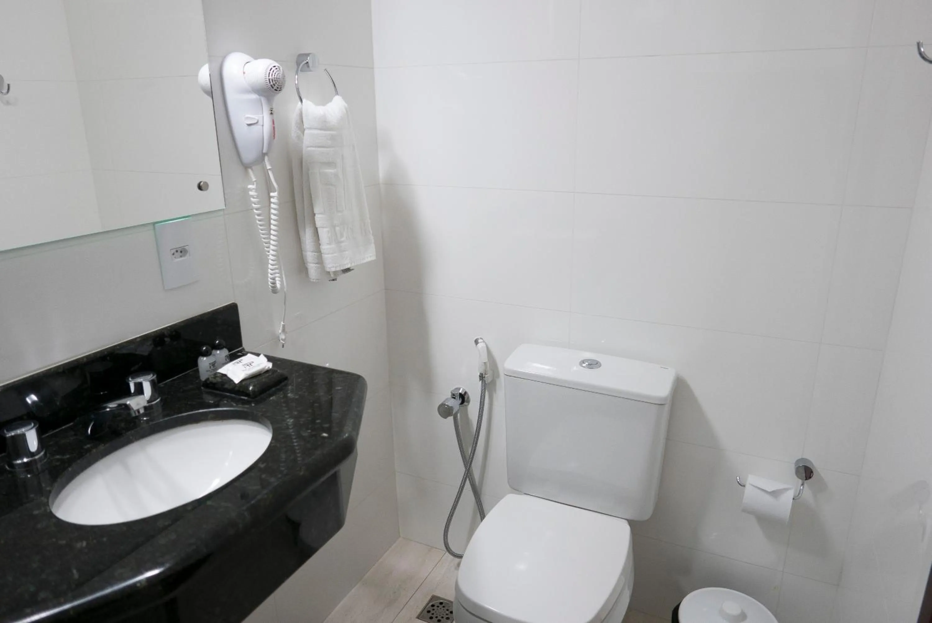 Bathroom in Real Palace Hotel