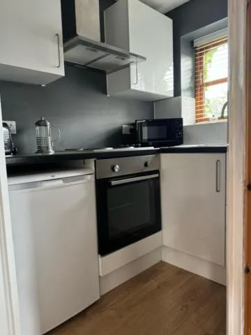 Kitchen or kitchenette in The Horseshoe & Castle