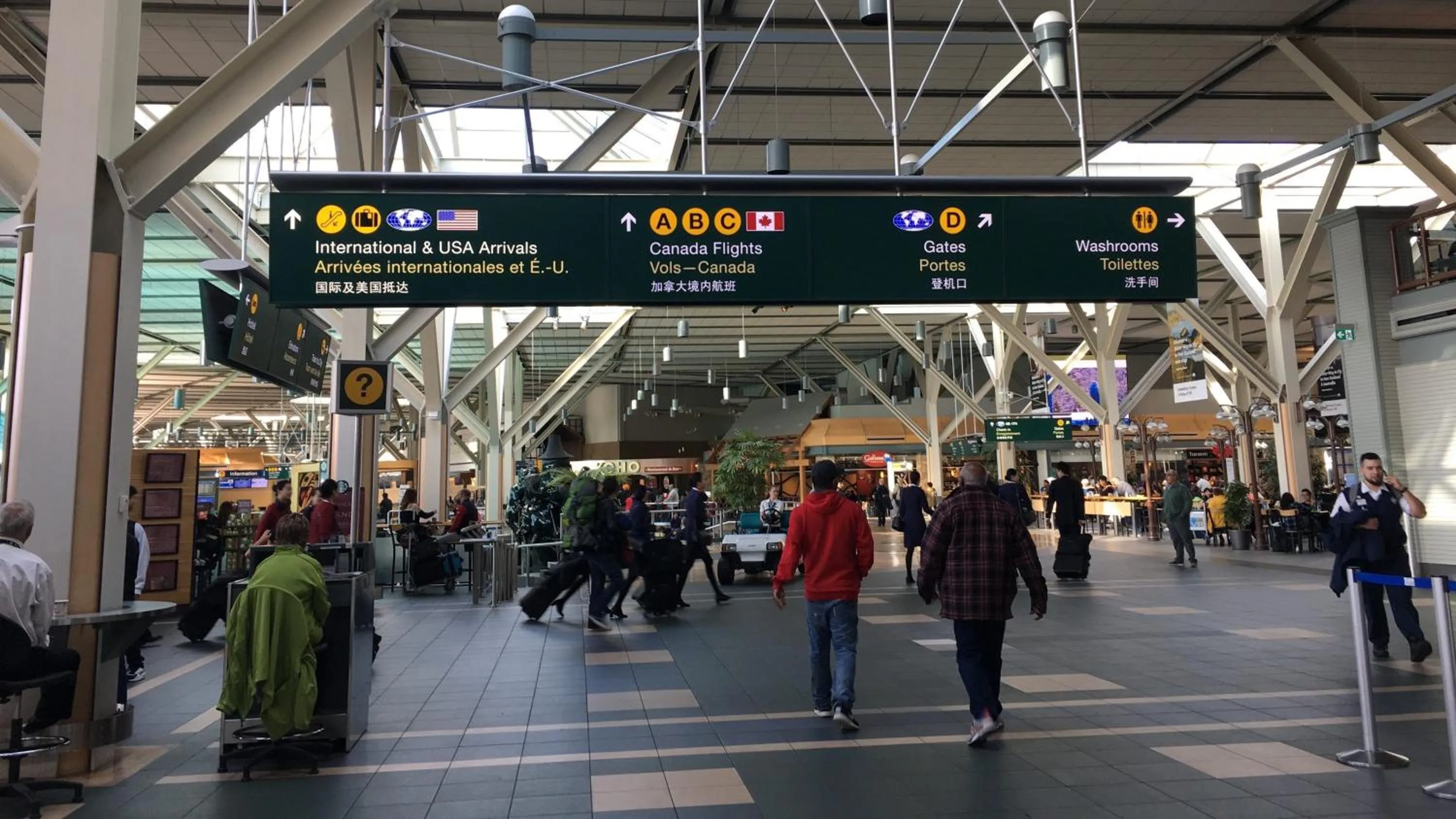 YVR Vickie’s Bed and Breakfast