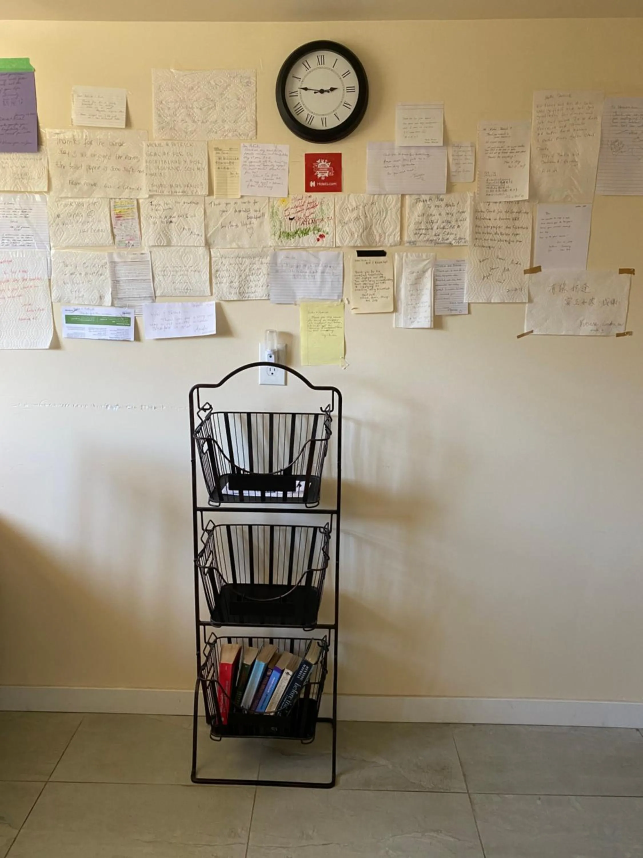 YVR Vickie’s Bed and Breakfast