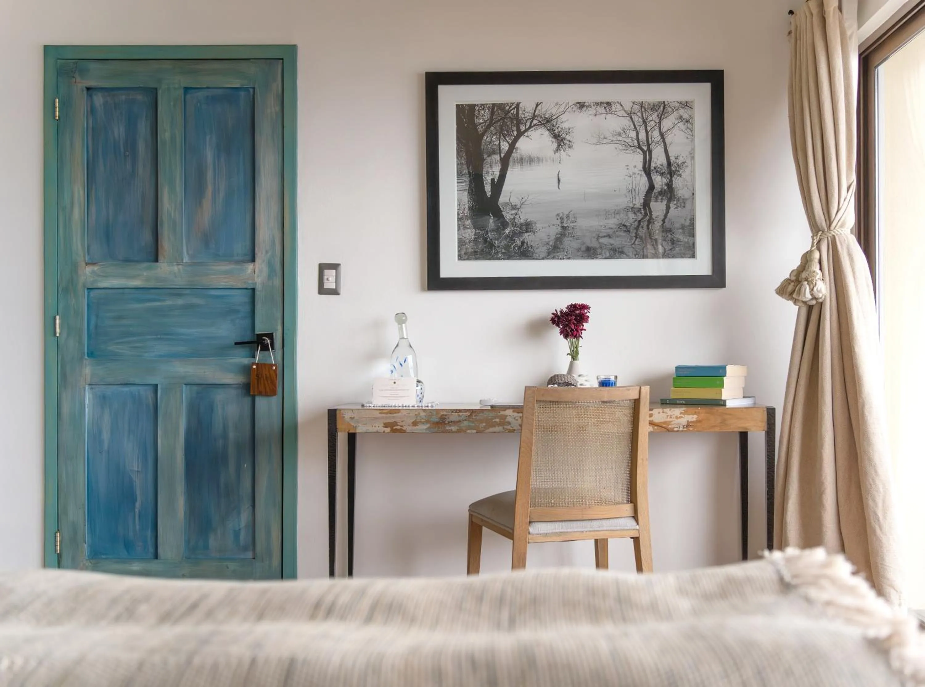 Photo of the whole room, Bed in Hotel Casa Palopo