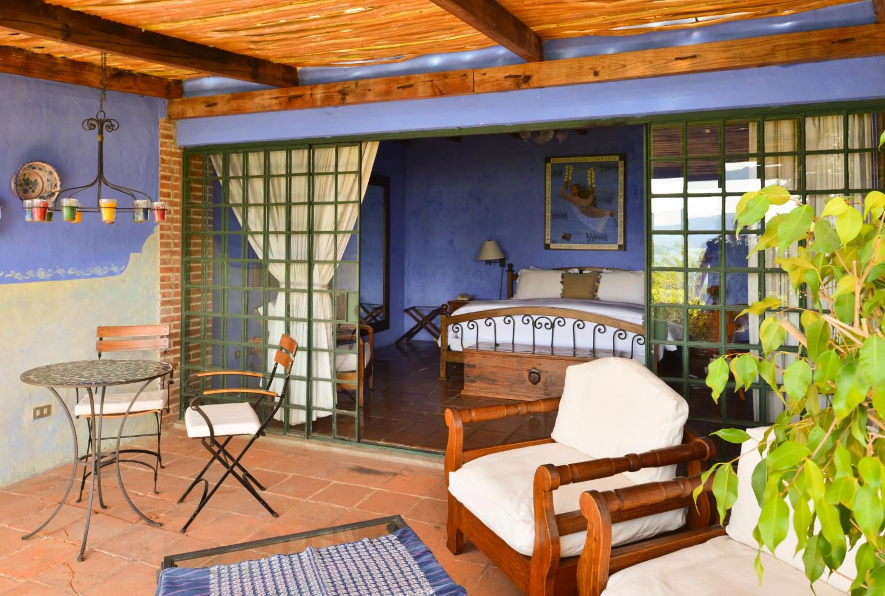 Patio in Hotel Casa Palopo