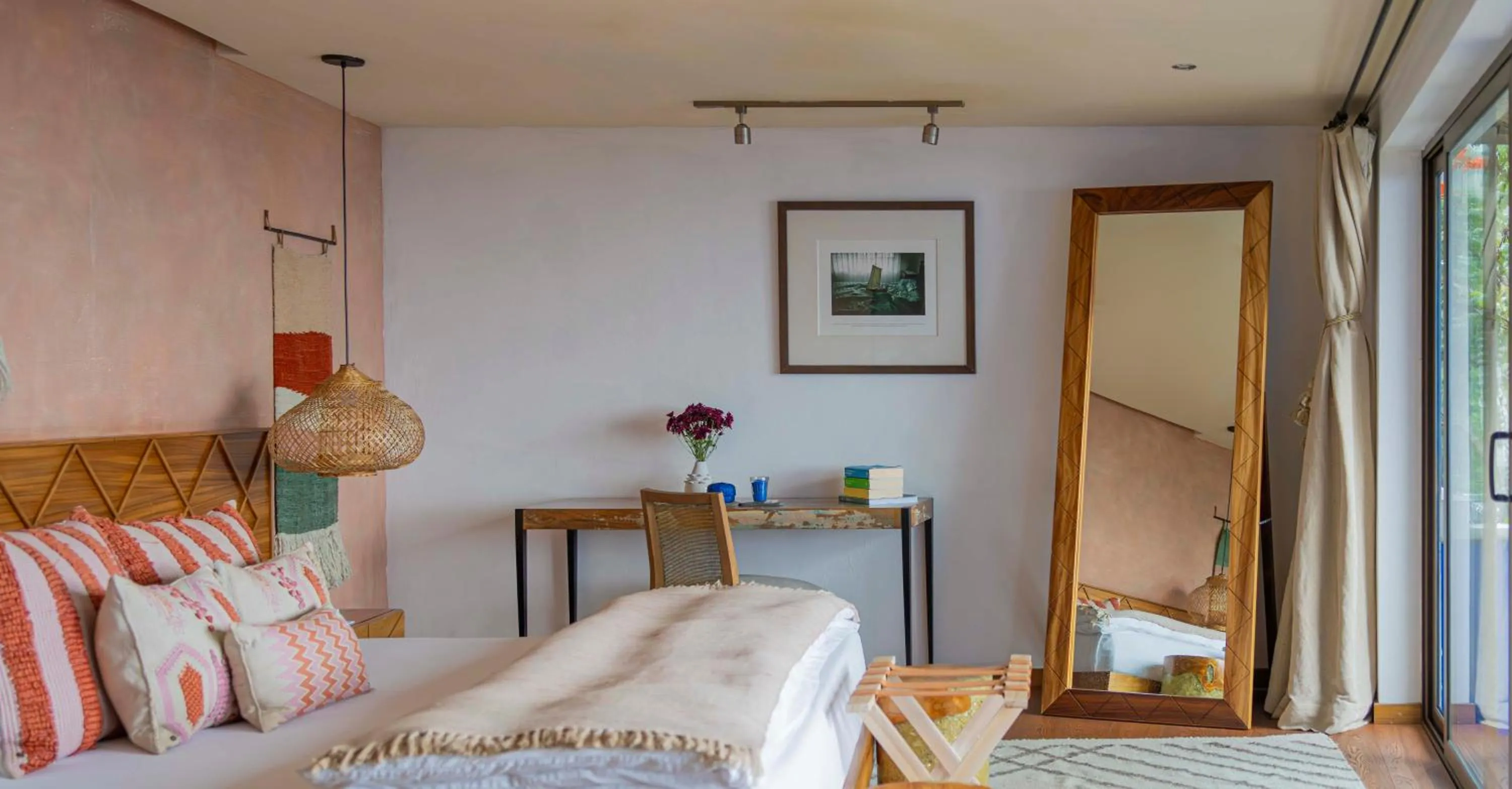 Photo of the whole room, Bed in Hotel Casa Palopo