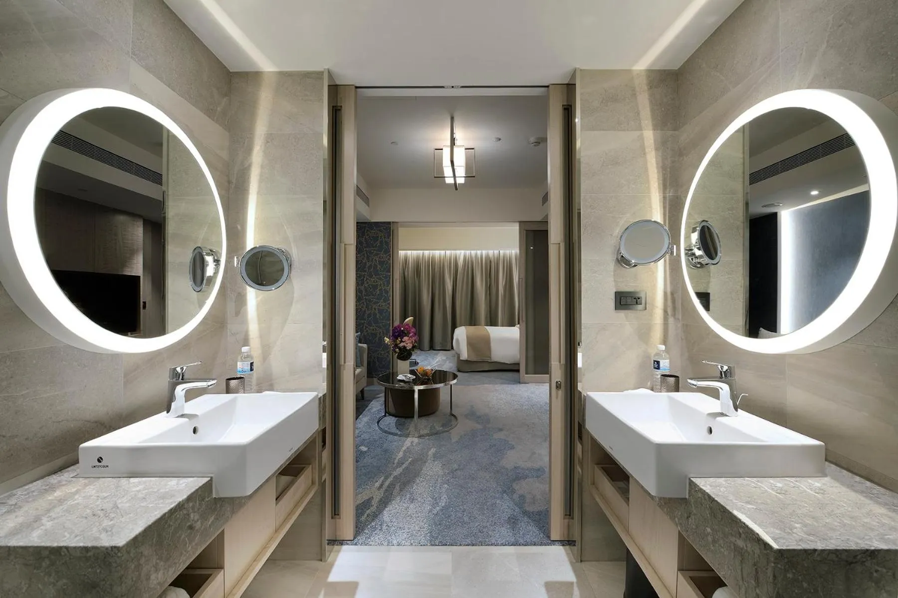Bathroom in Caesar Park Hotel Banqiao