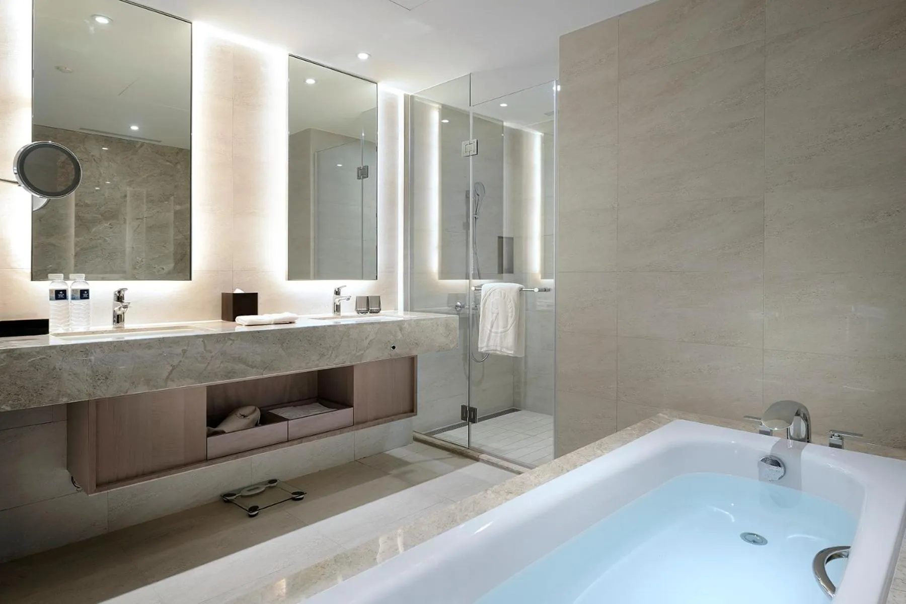 Bathroom in Caesar Park Hotel Banqiao