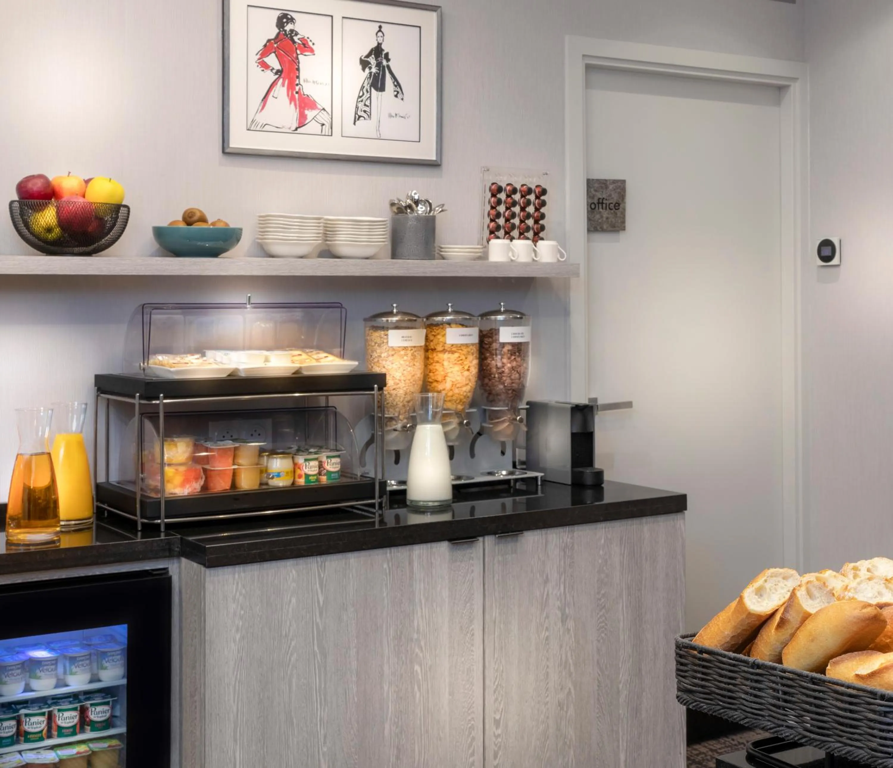 Breakfast in Montfleuri