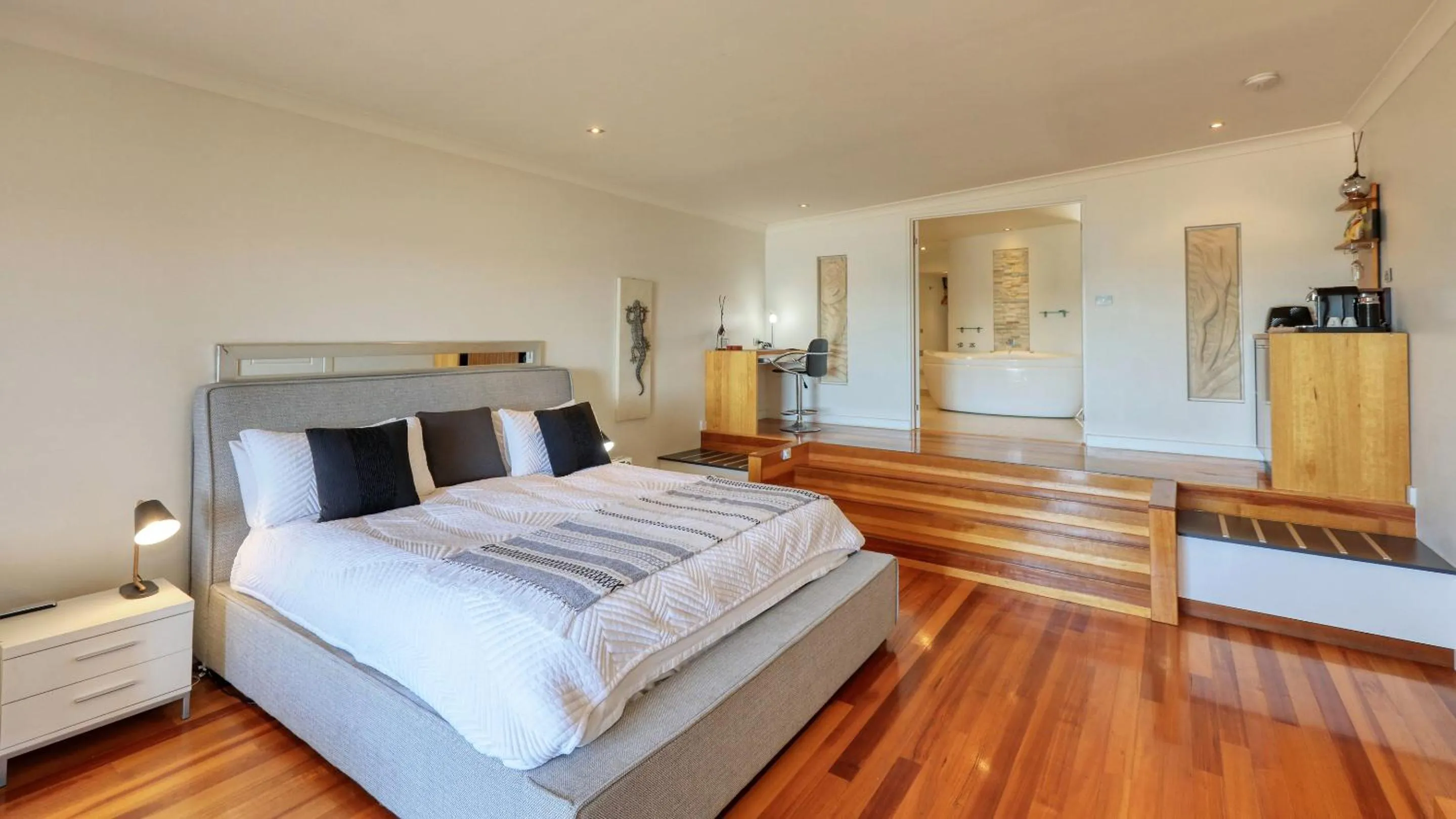 Bed in The Madsen Boutique Hotel